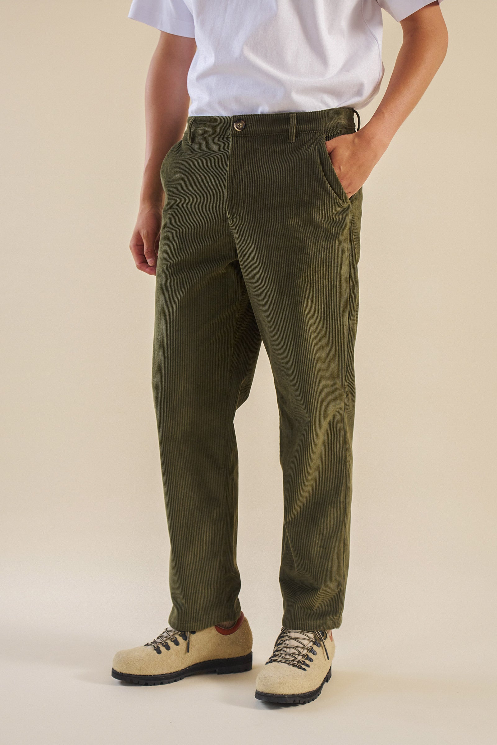 Toffee Pleated County Corduroy Pants