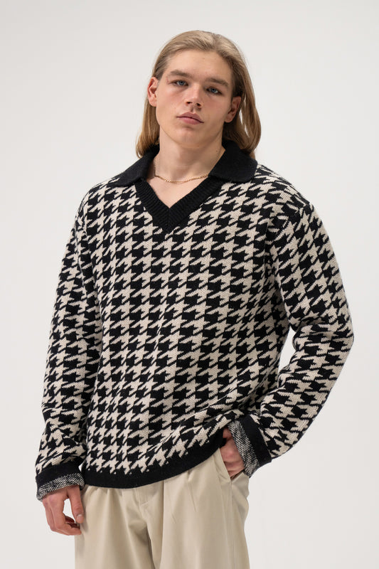 DOGTOOTH WOOL V NECK KNIT SWEATER