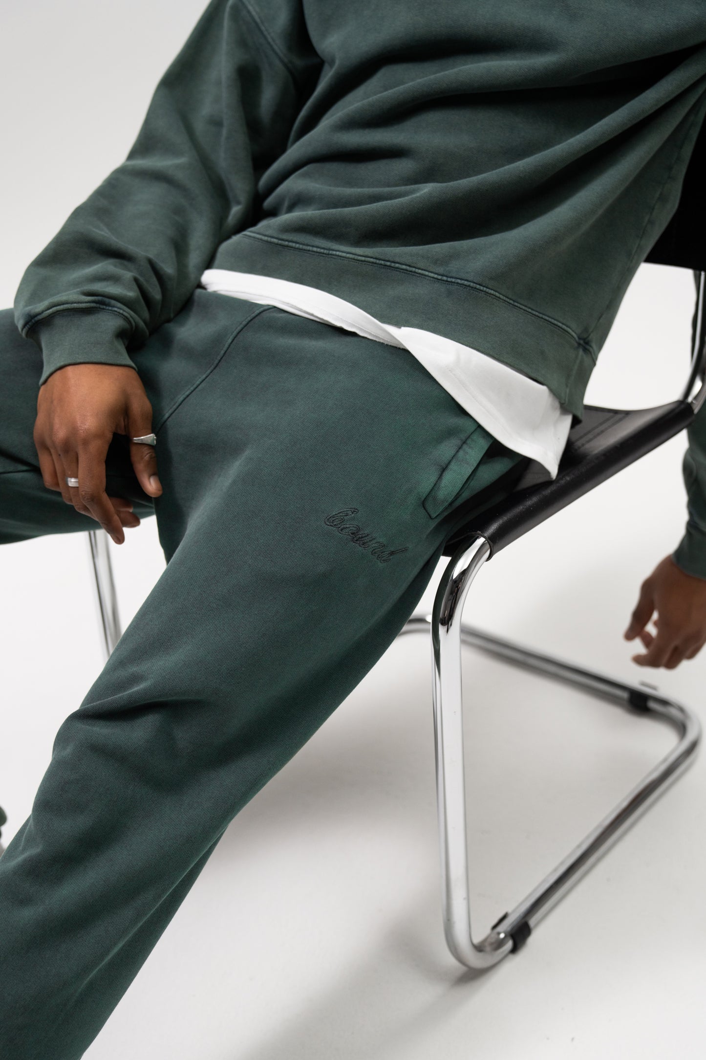 SUSTAIN WASHED GREEN JOGGERS