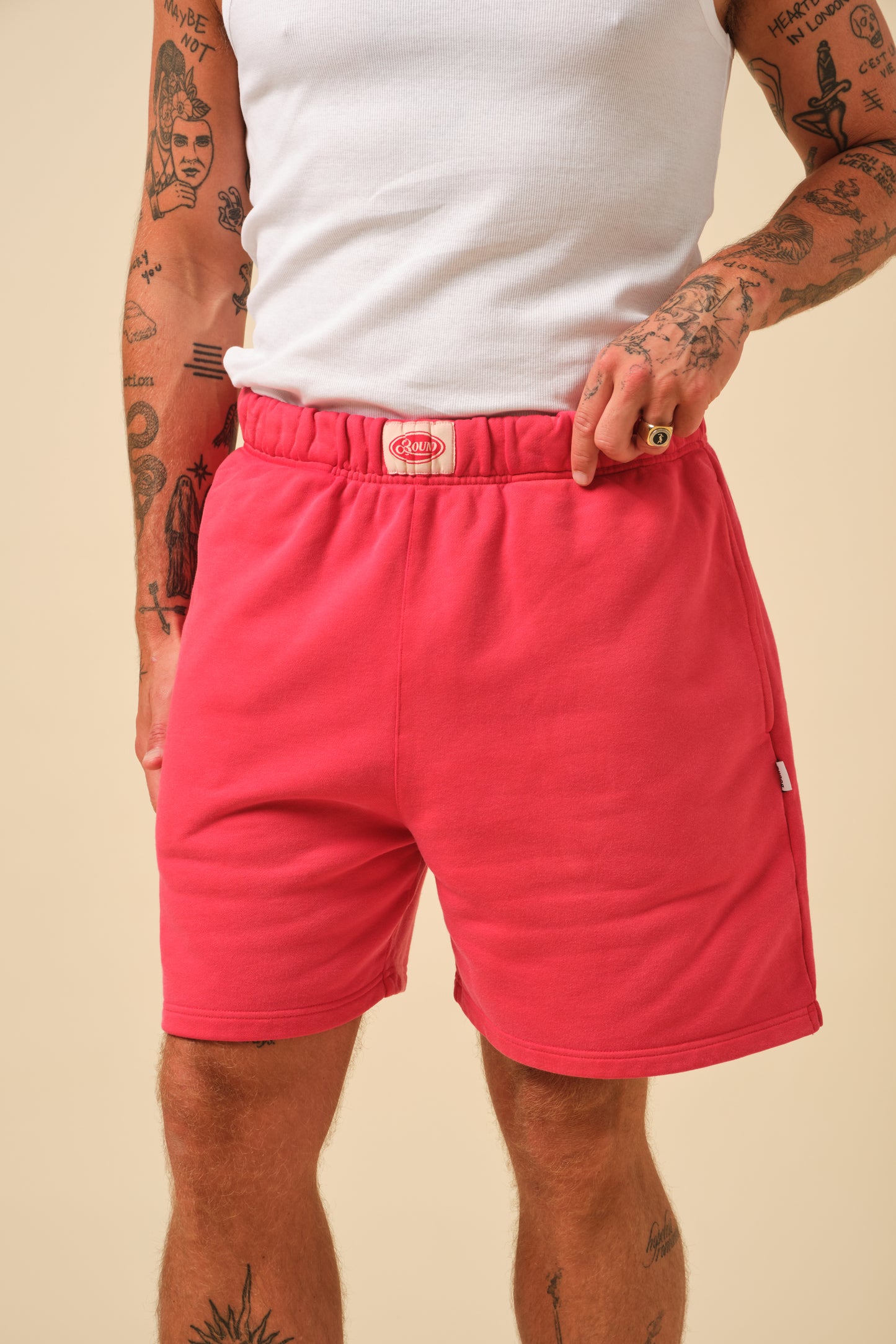 FREDDIE SWEAT SHORTS - RED