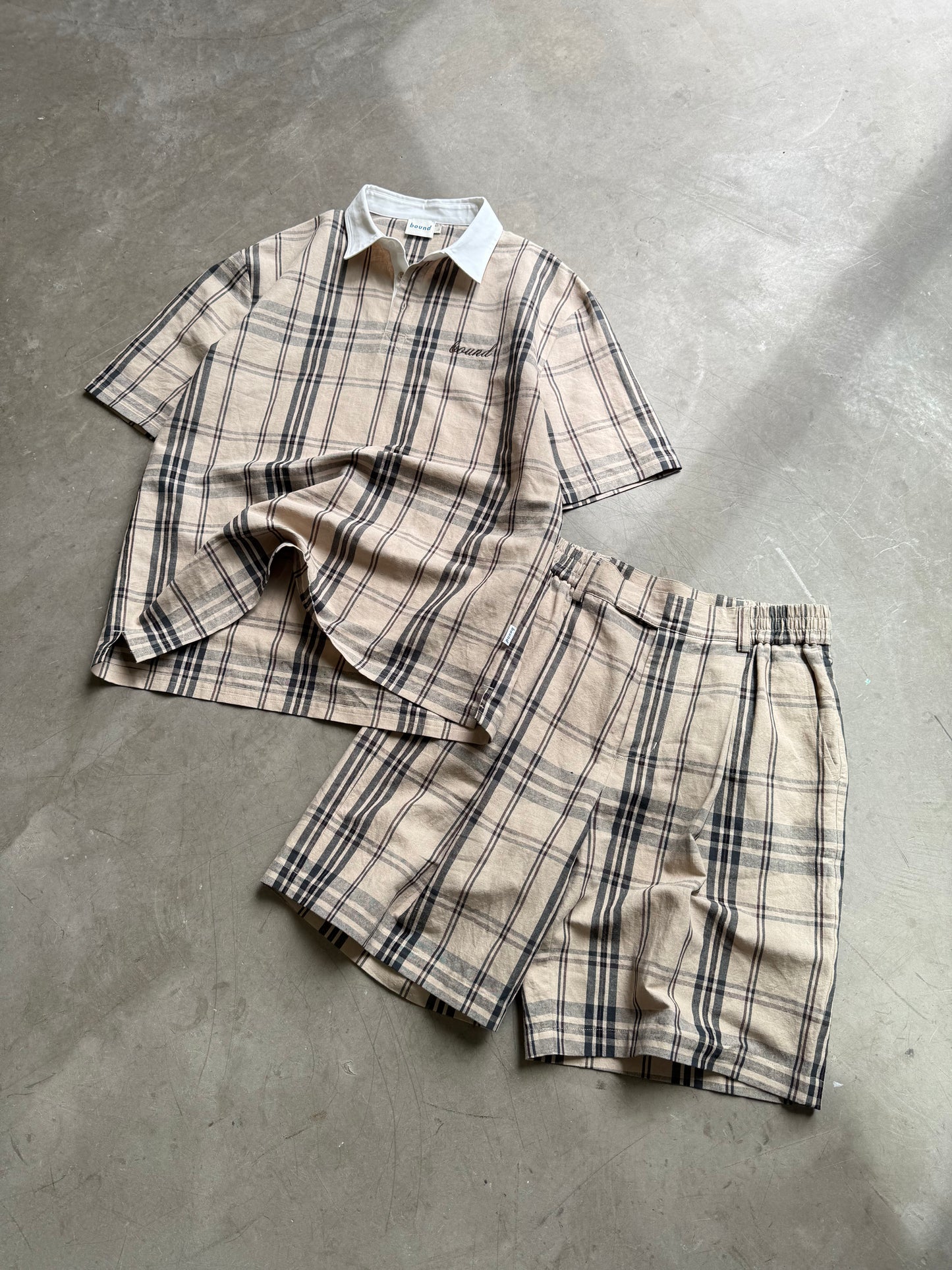 DESERT PATTERN POLO