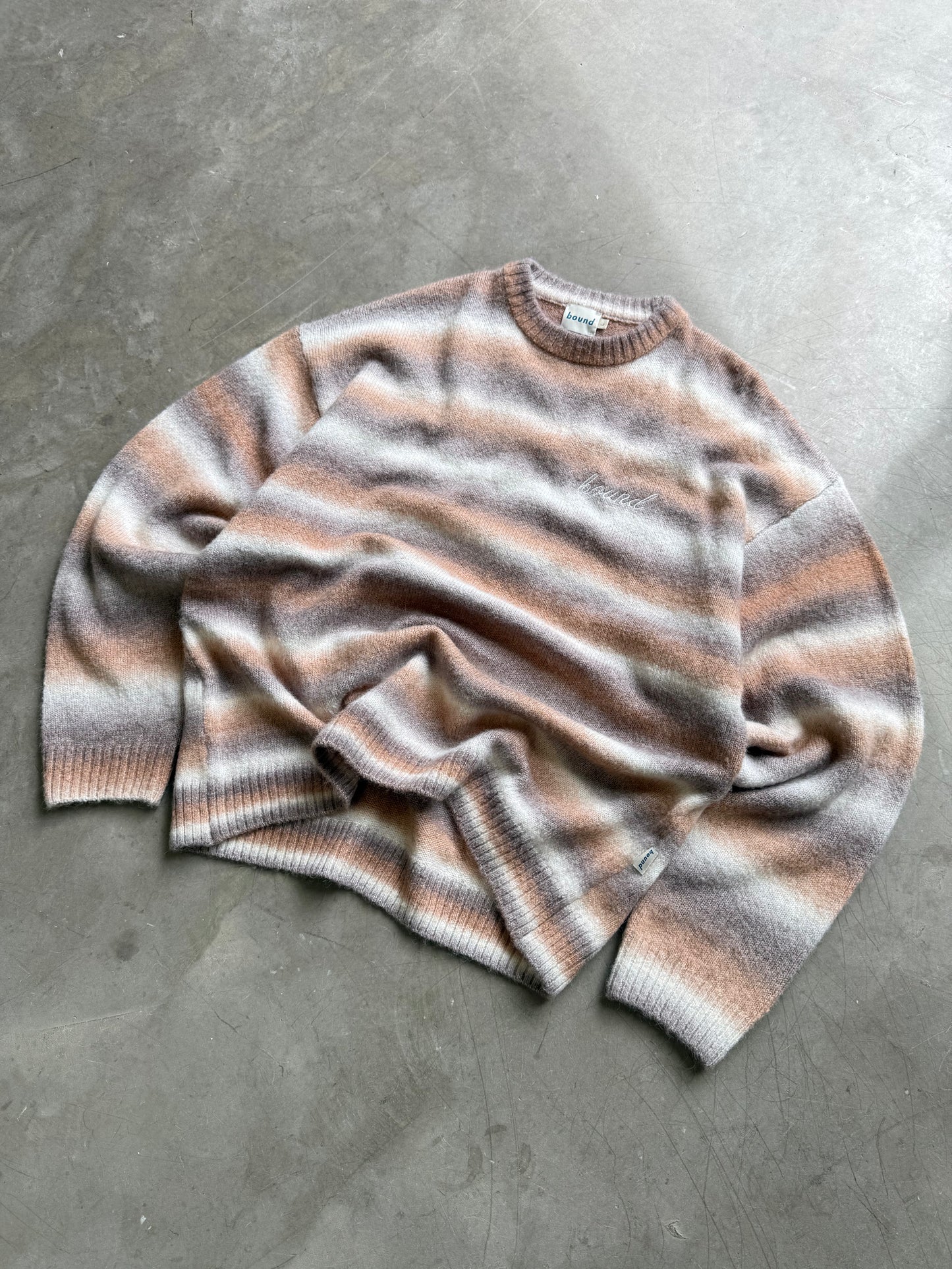 MUSHROOM GRADIENT KNIT