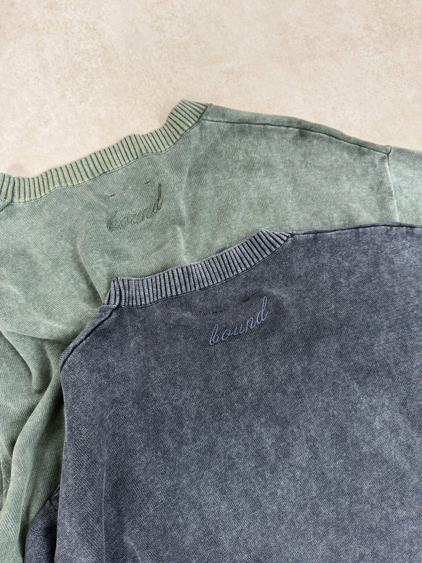 ACID WASH KNIT TEE - MOSS GREEN