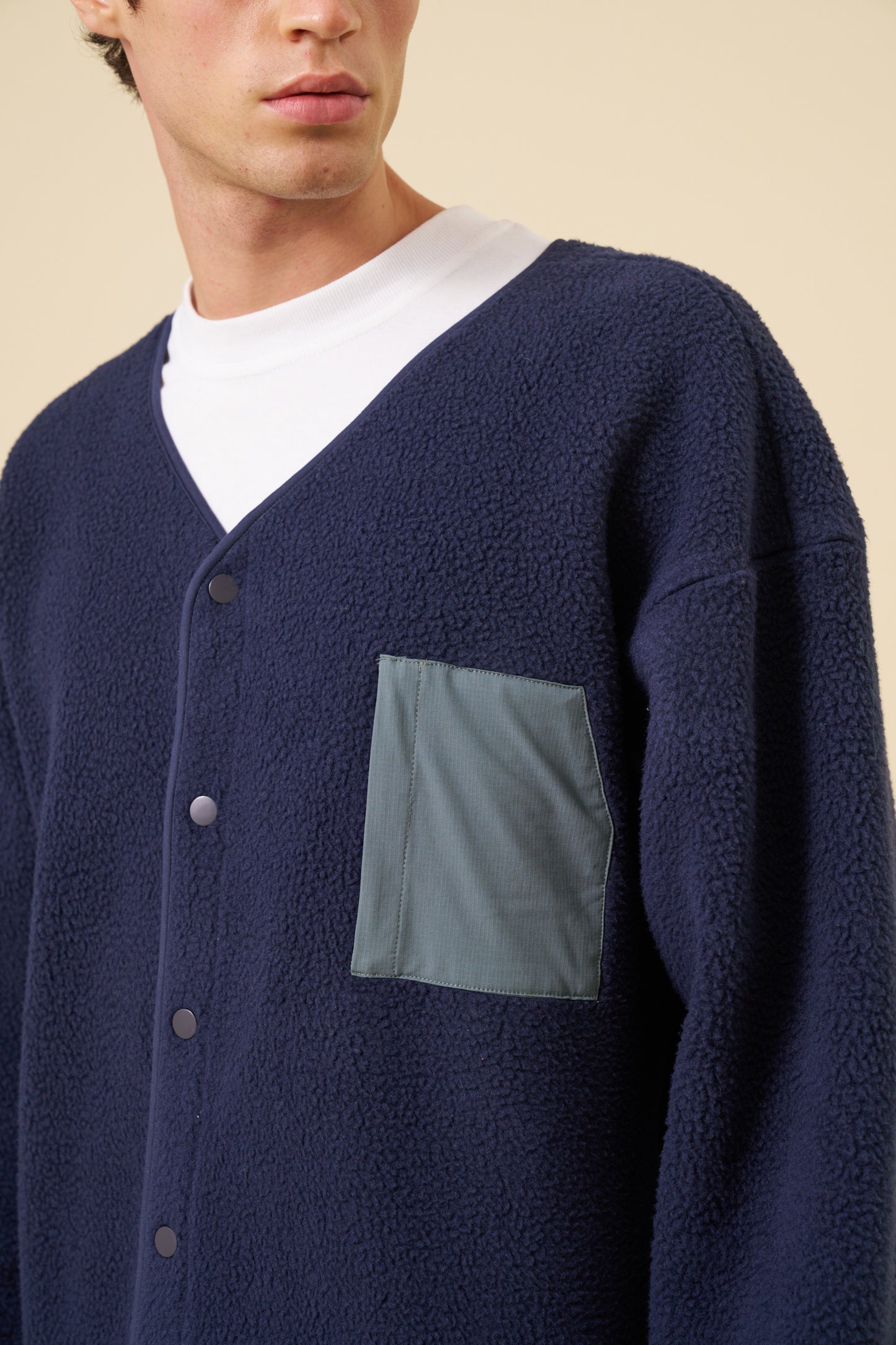 POCKET FLEECE CARDIGAN - NAVY