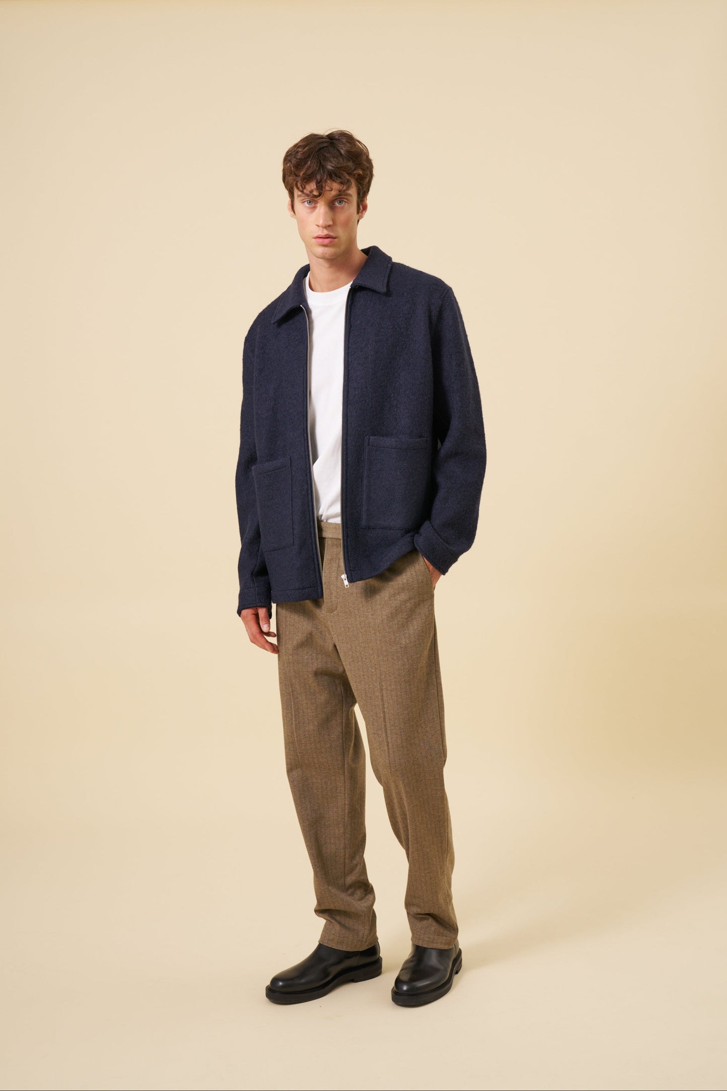 PLEAT HERRINGBONE TROUSER - OLIVE