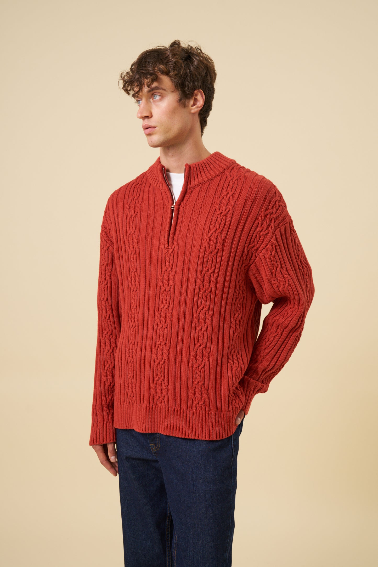 CABLE KNIT HALF ZIP PULLOVER - RUST RED