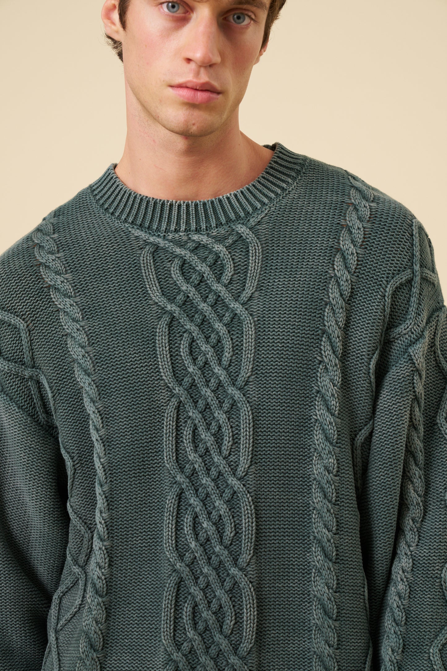 CABLE KNIT ACID WASH KNIT - GREEN