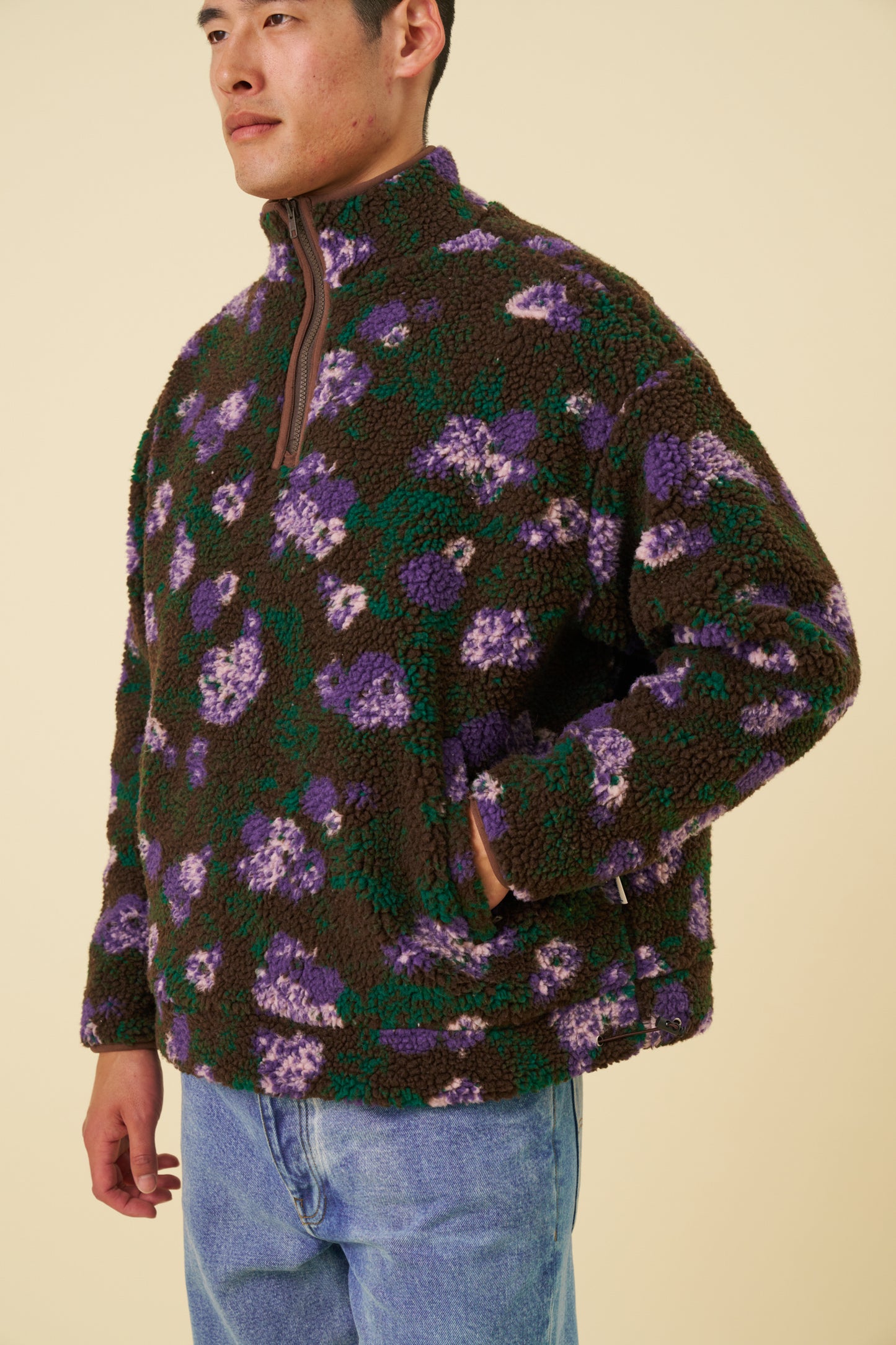 FLORAL HALF ZIP FLEECE - BROWN