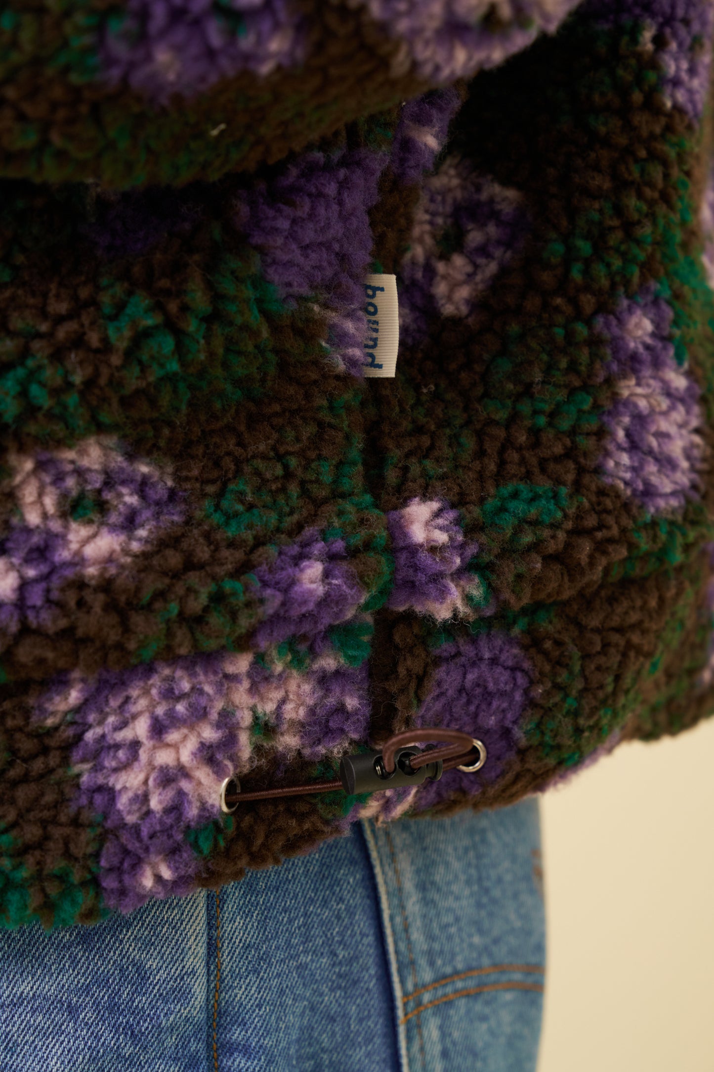 FLORAL HALF ZIP FLEECE - BROWN