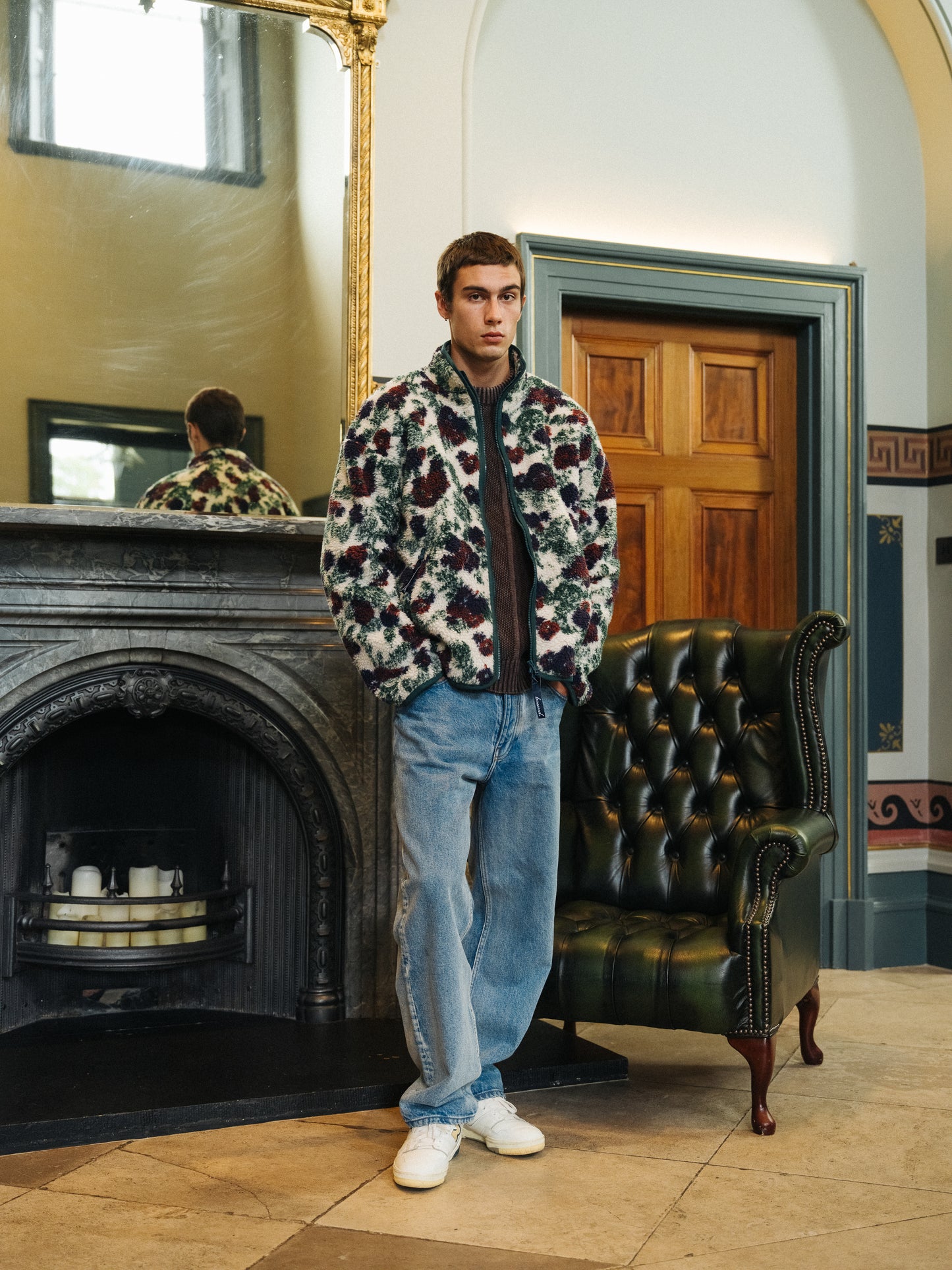 FLORAL FULL ZIP FLEECE - OFF WHITE