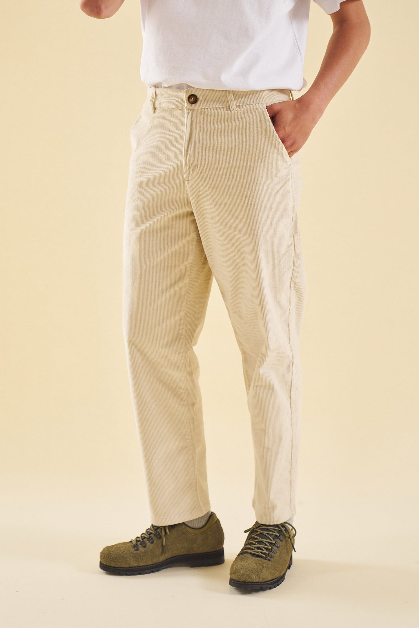 BARLEY CREAM CORDUROY TROUSERS – bound