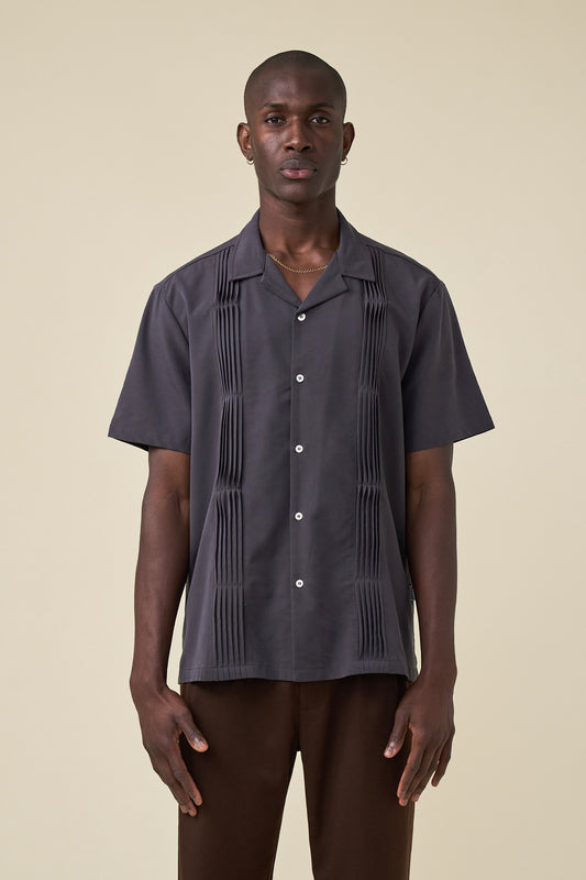 STRIKER PLEATED BOWLING SHIRT - COAL TENCEL