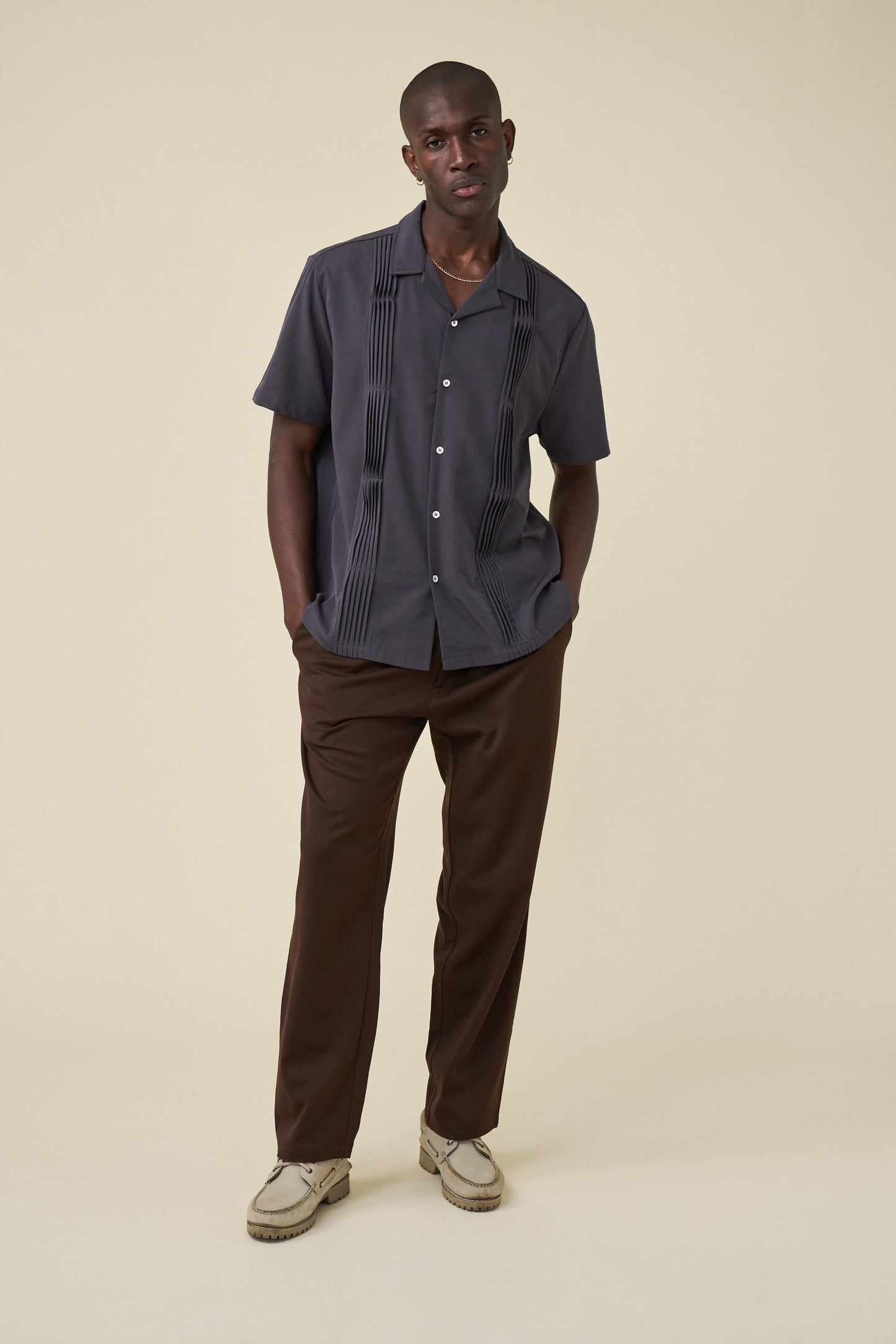 STRIKER PLEATED BOWLING SHIRT - COAL TENCEL