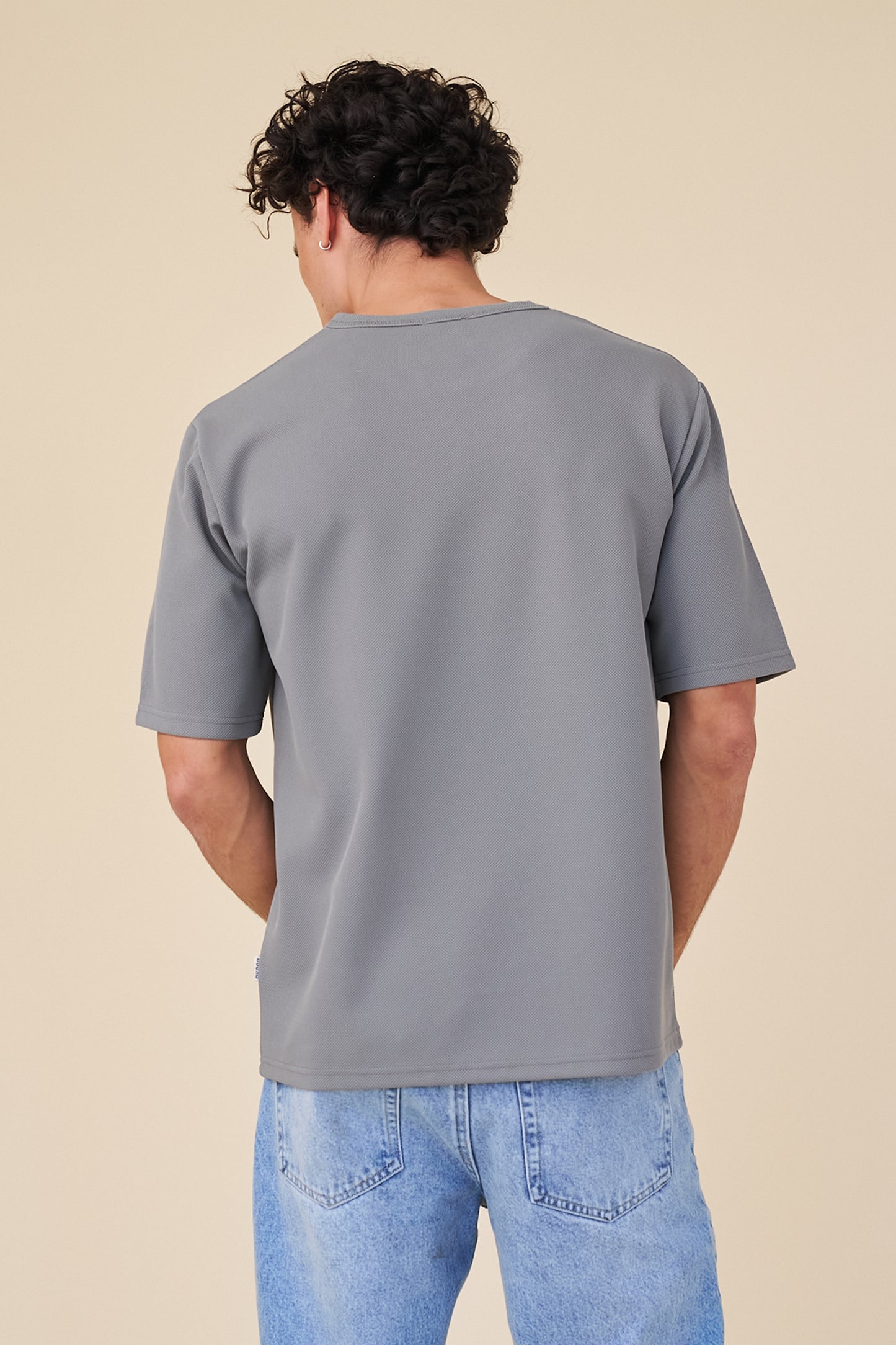 TEXTURED DUTY TEE - CHARCOAL