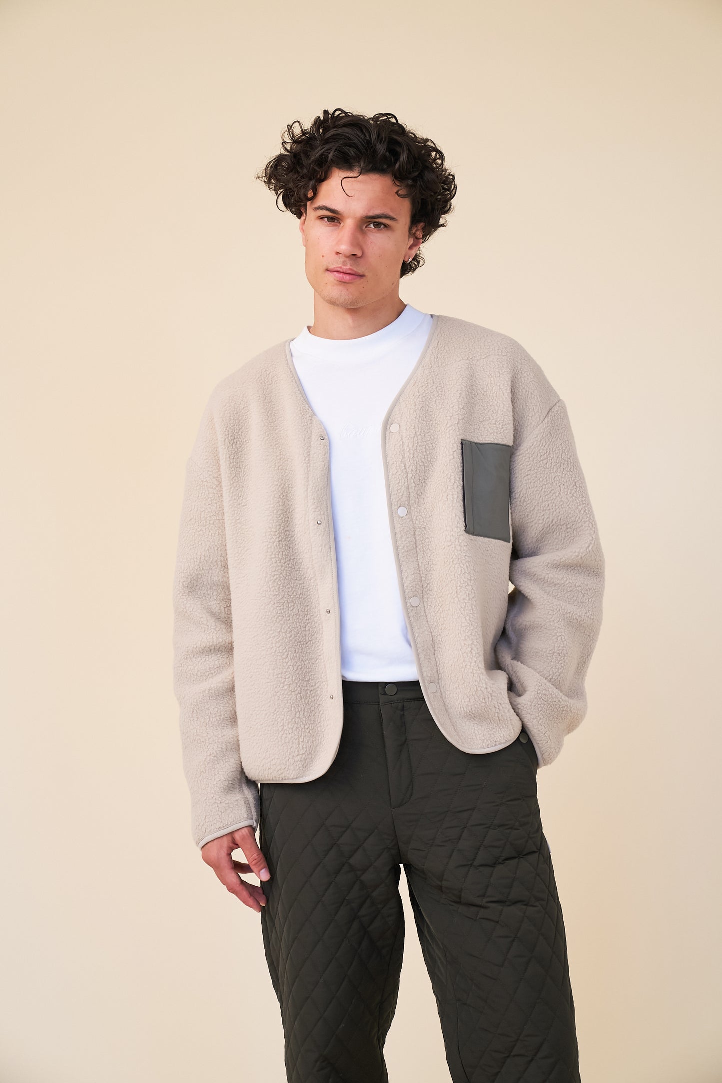 POCKET FLEECE CARDIGAN - SAND