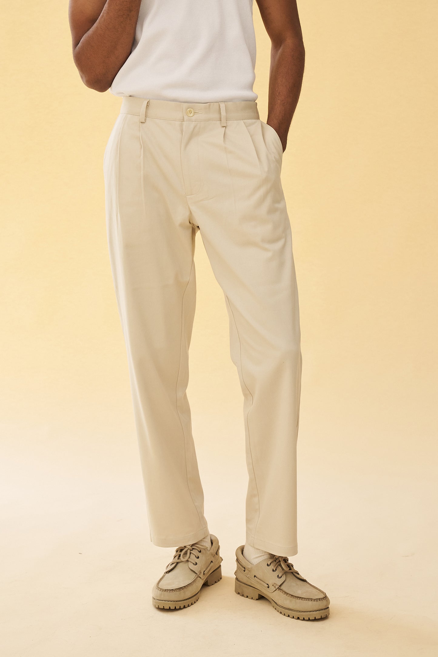 PLEATED SMART TROUSERS - CREAM