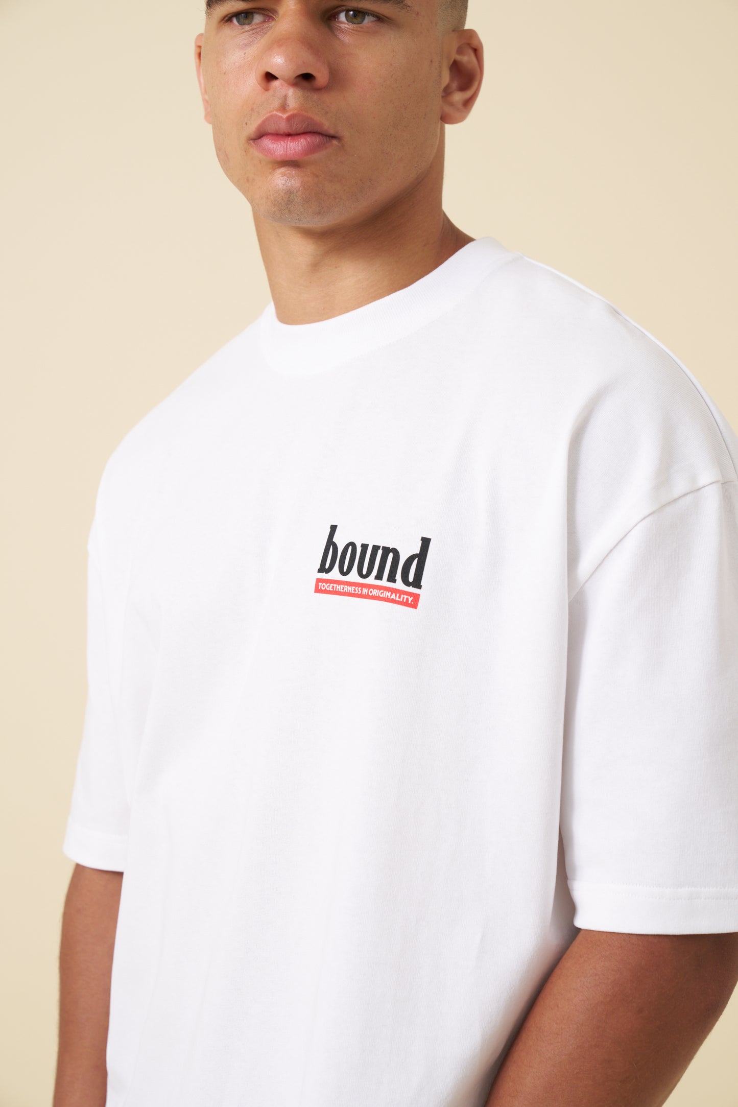 RED LABEL TEE - WHITE