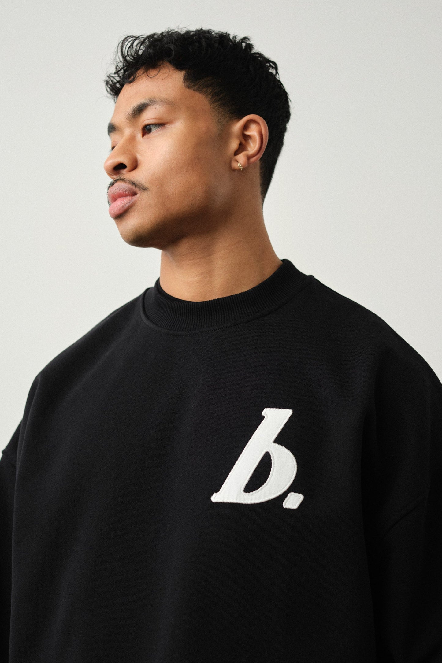 STAMP SWEATER - BLACK