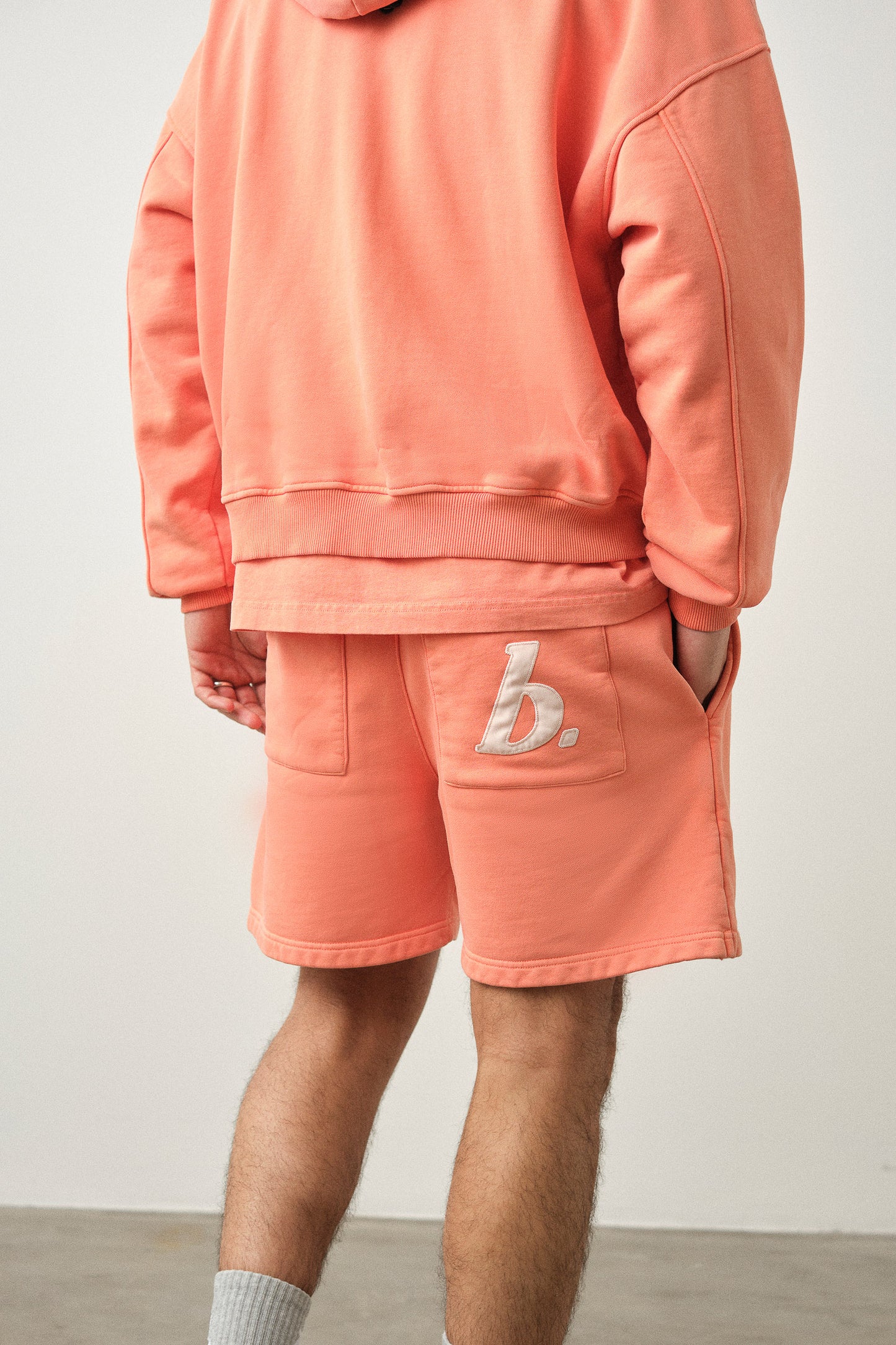 STAMP JOGGER SHORTS - WASHED PEACH
