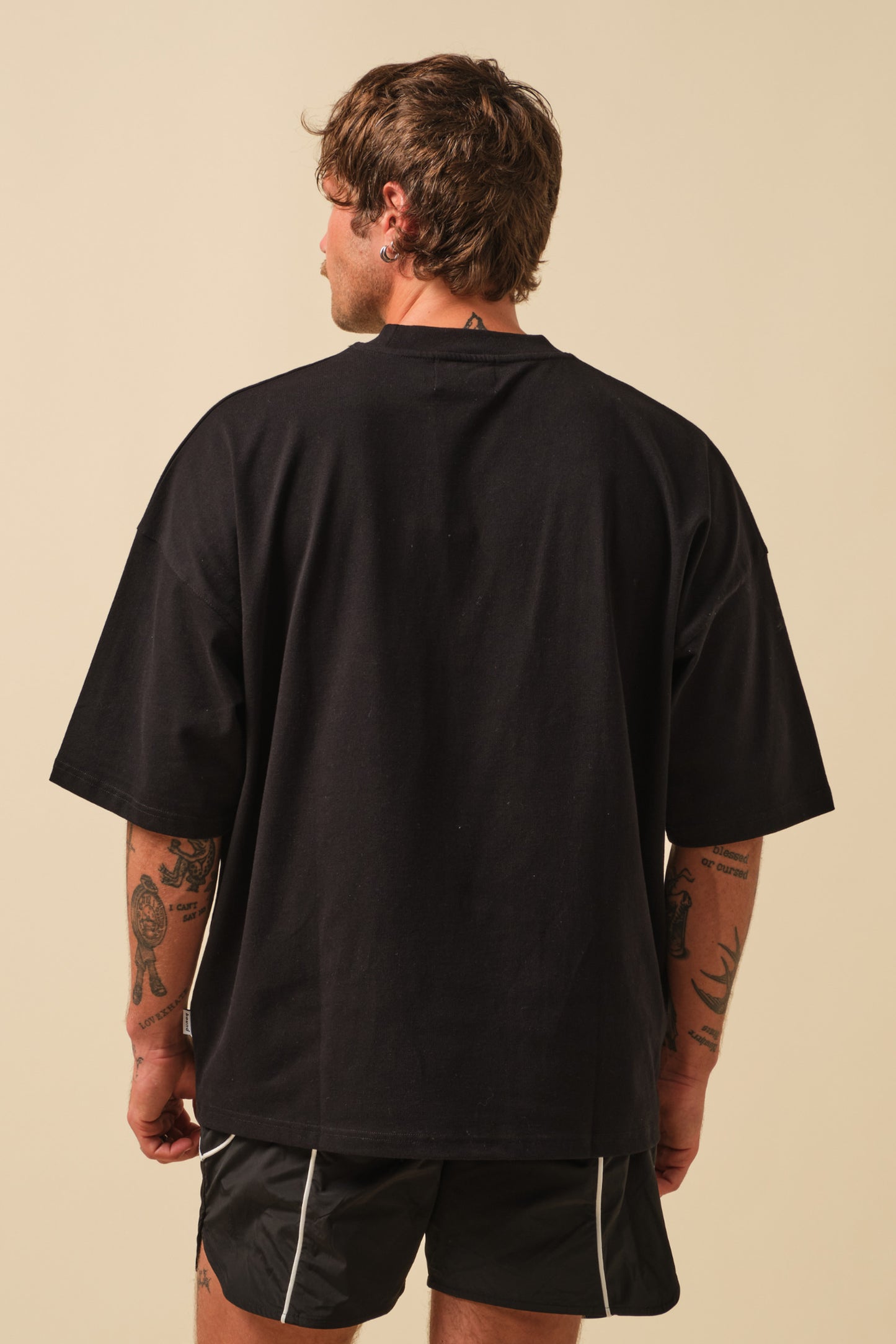 FREDDIE RETRO LOGO POCKET TEE - BLACK