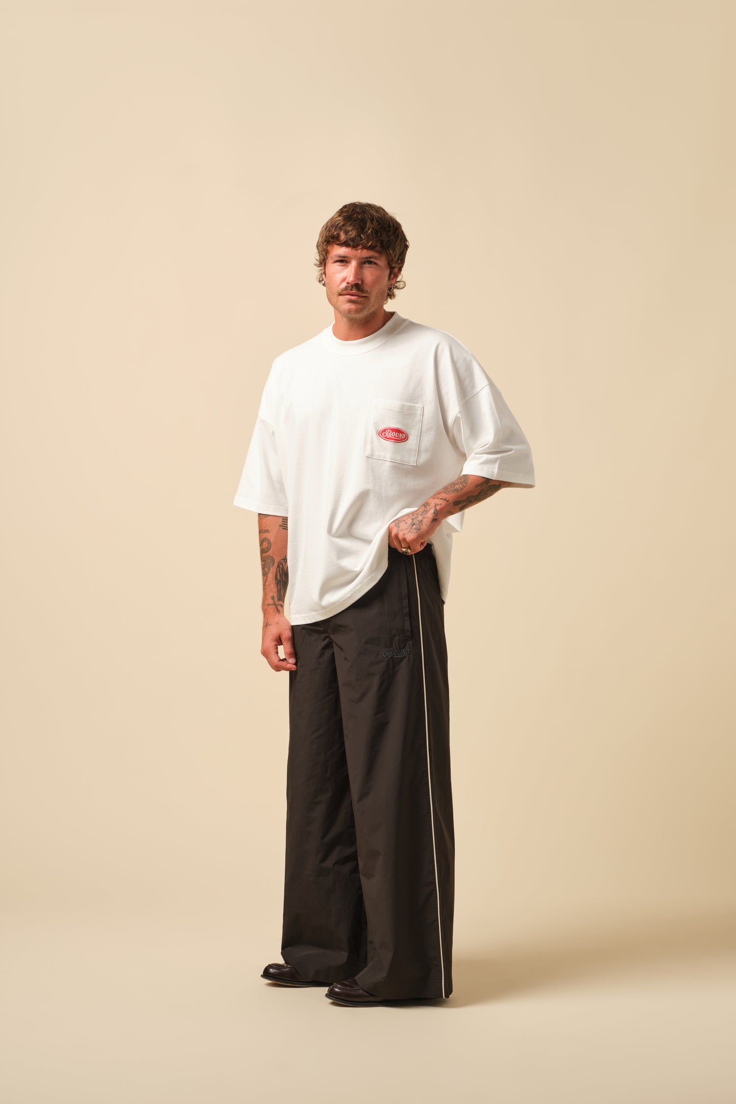 FREDDIE RETRO LOGO POCKET TEE - WHITE