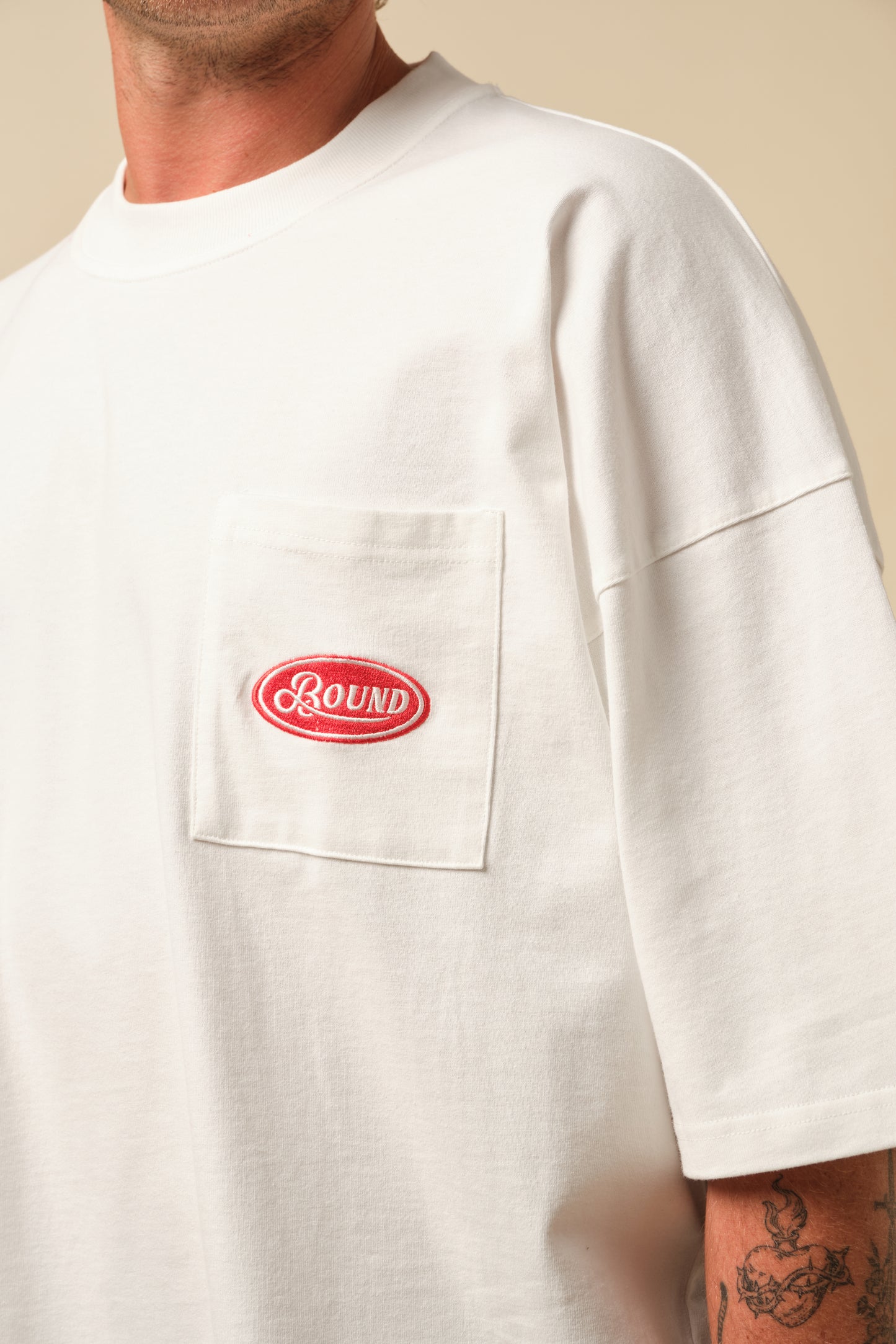FREDDIE RETRO LOGO POCKET TEE - WHITE