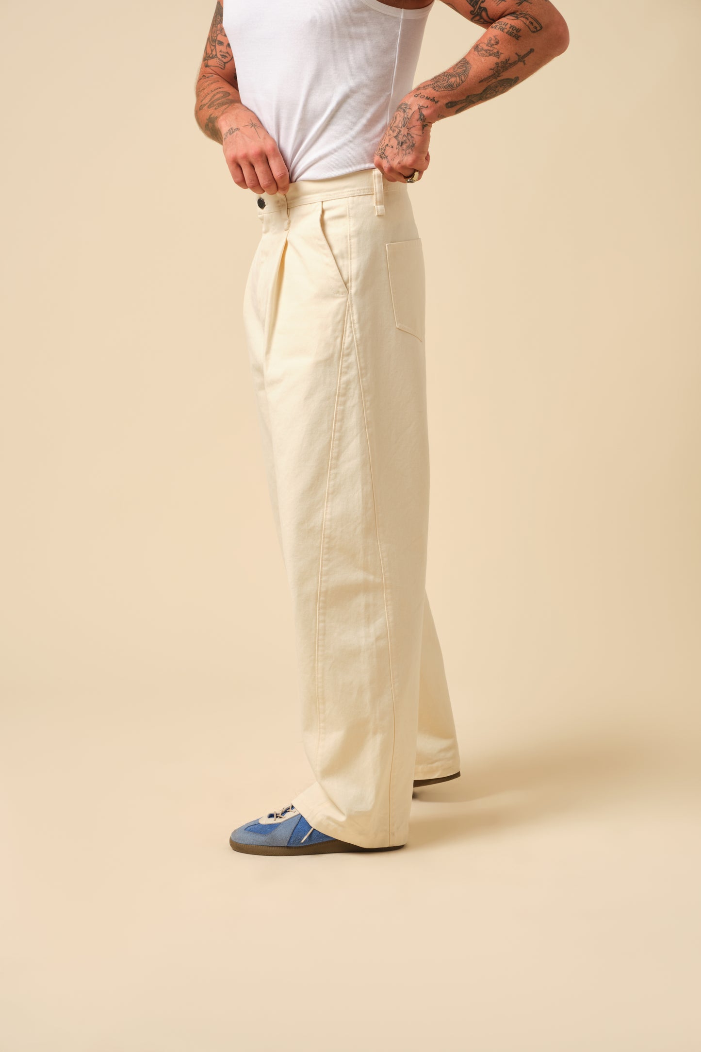 FREDDIE WIDE LEG PANELLED CANVAS TROUSER - ECRU