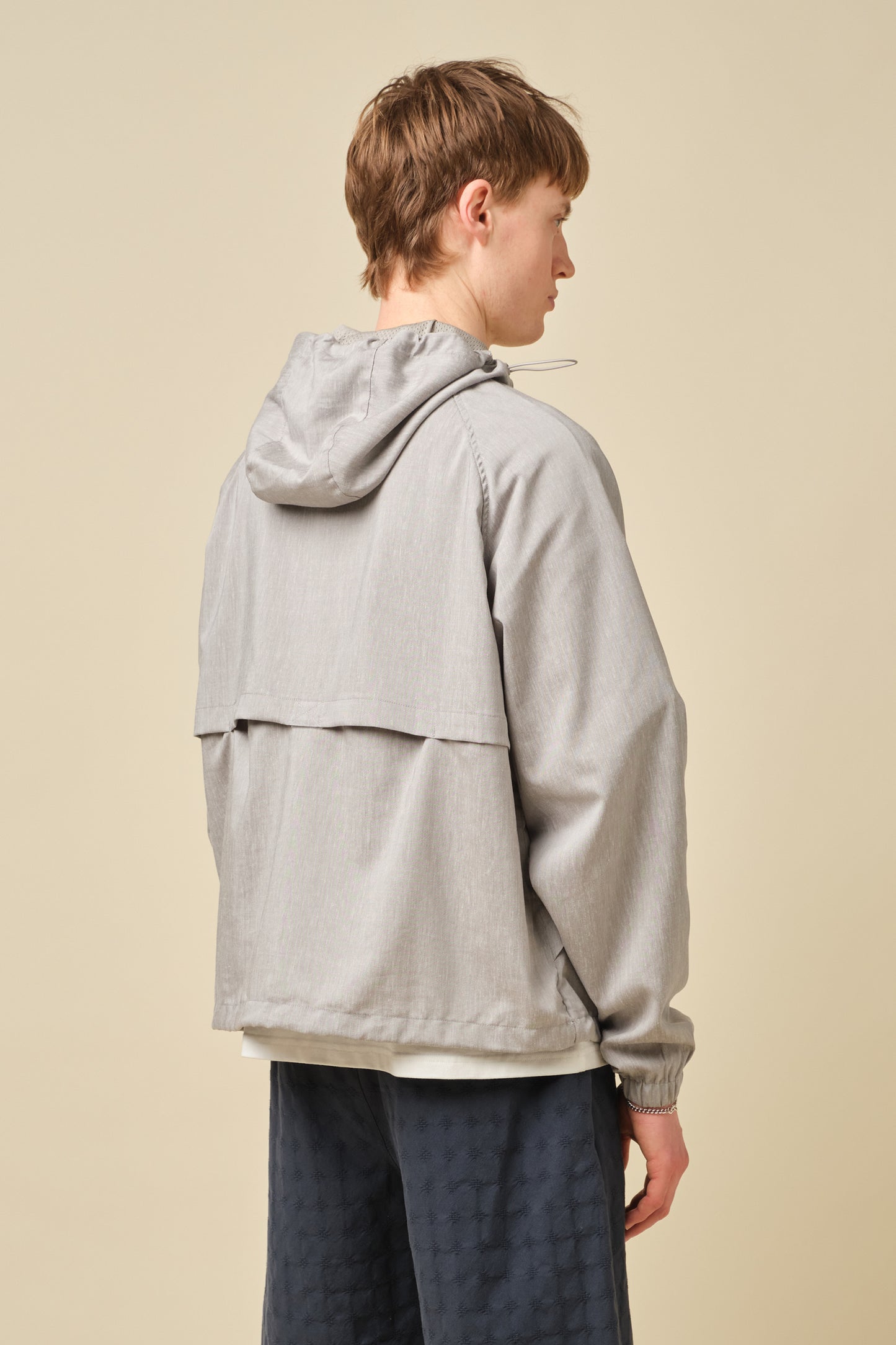 STORM GREY LINEN WINDBREAKER