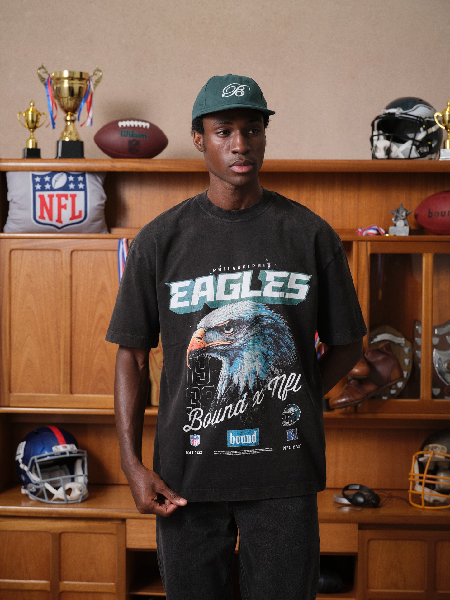 EAGLES RETRO TEE - VINTAGE WASHED BLACK