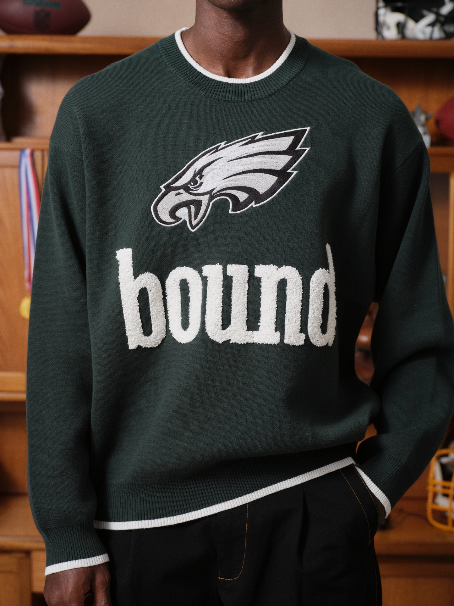 EAGLES KNITWEAR SWEATER