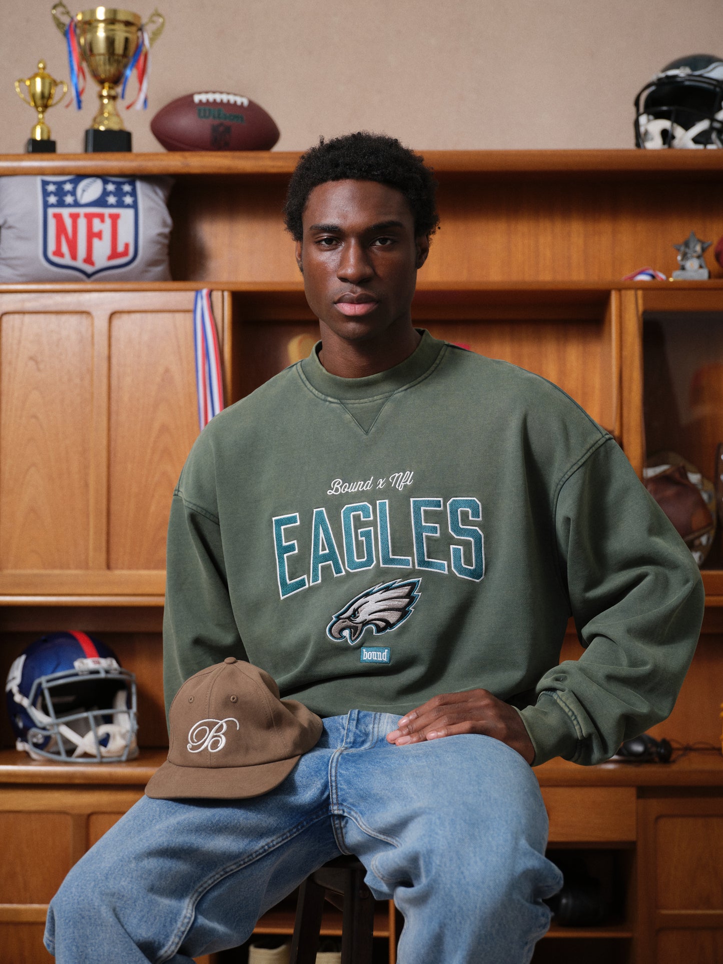 EAGLES VINTAGE WASHED SWEATER - GREEN