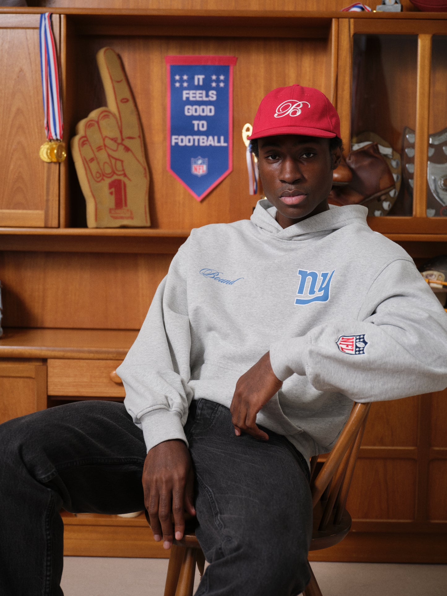 SCRIPT EMBROIDERED 6 PANEL CAP - CARDINAL RED