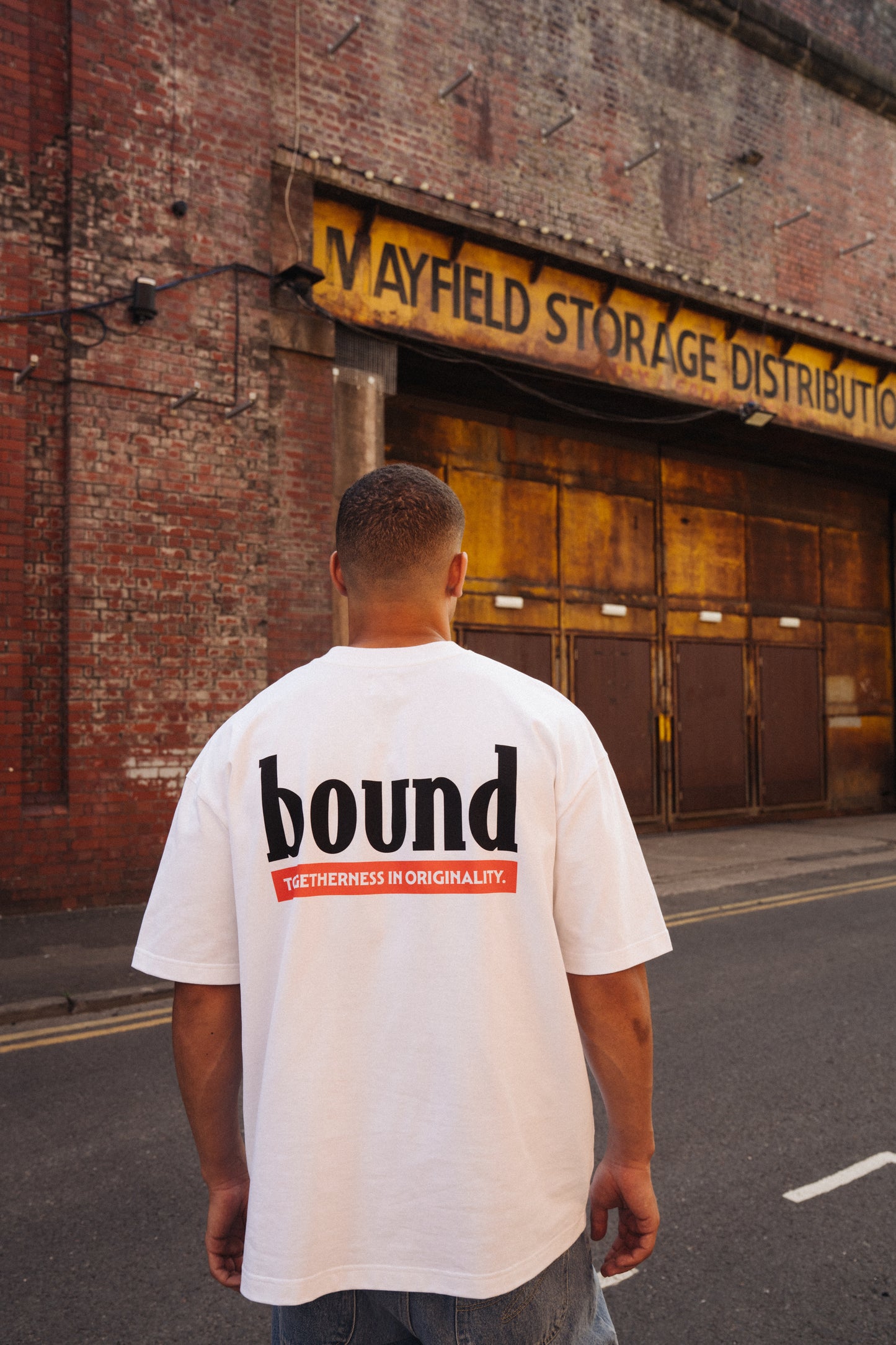 RED LABEL TEE - WHITE