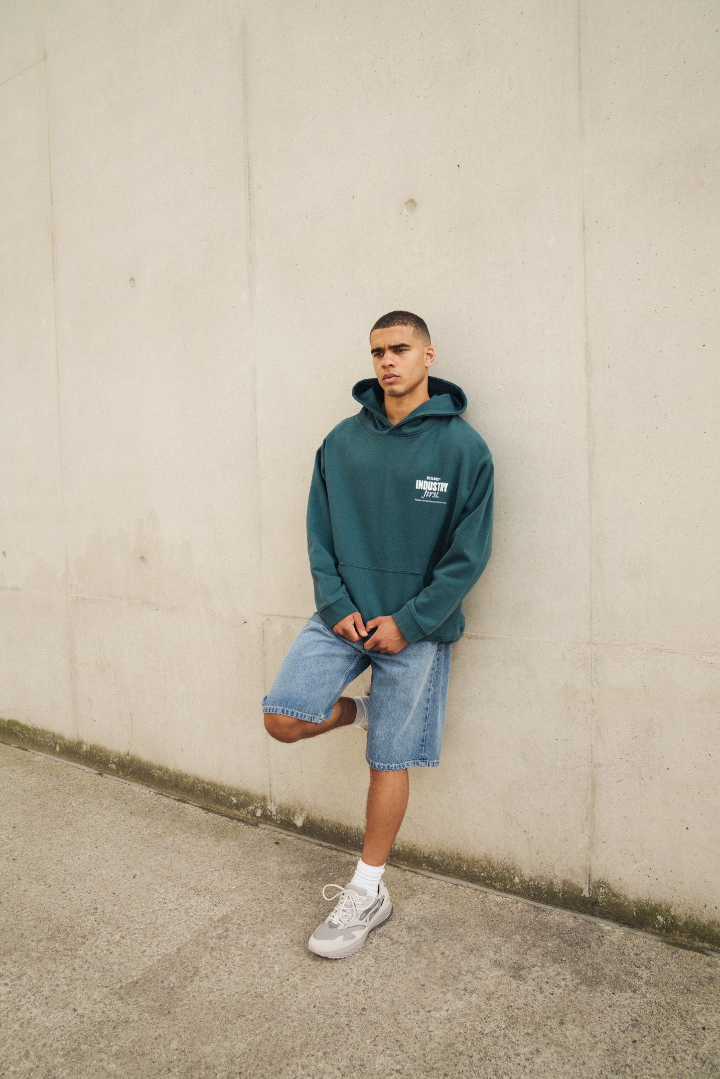 INDUSTRY FIRST HOODIE - FOREST GREEN