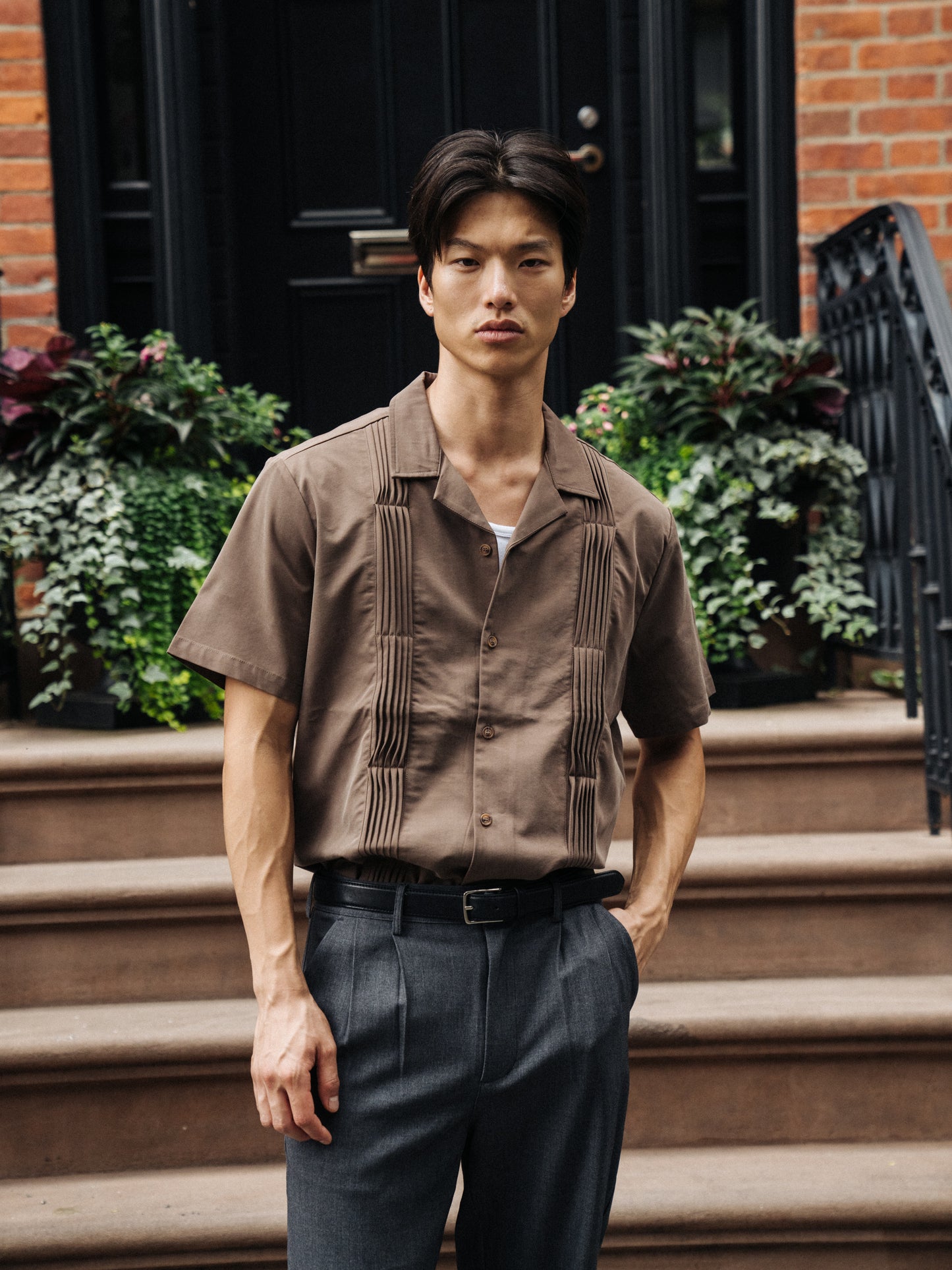 STRIKER PLEATED BOWLING SHIRT - WALNUT TENCEL