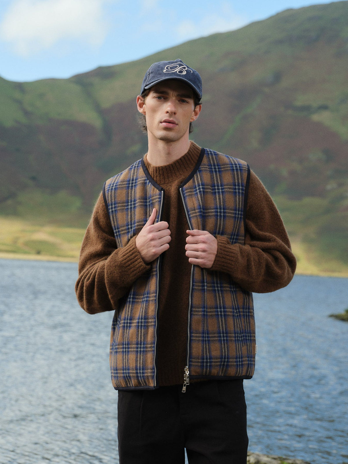 LOCH REVERSIBLE GILET