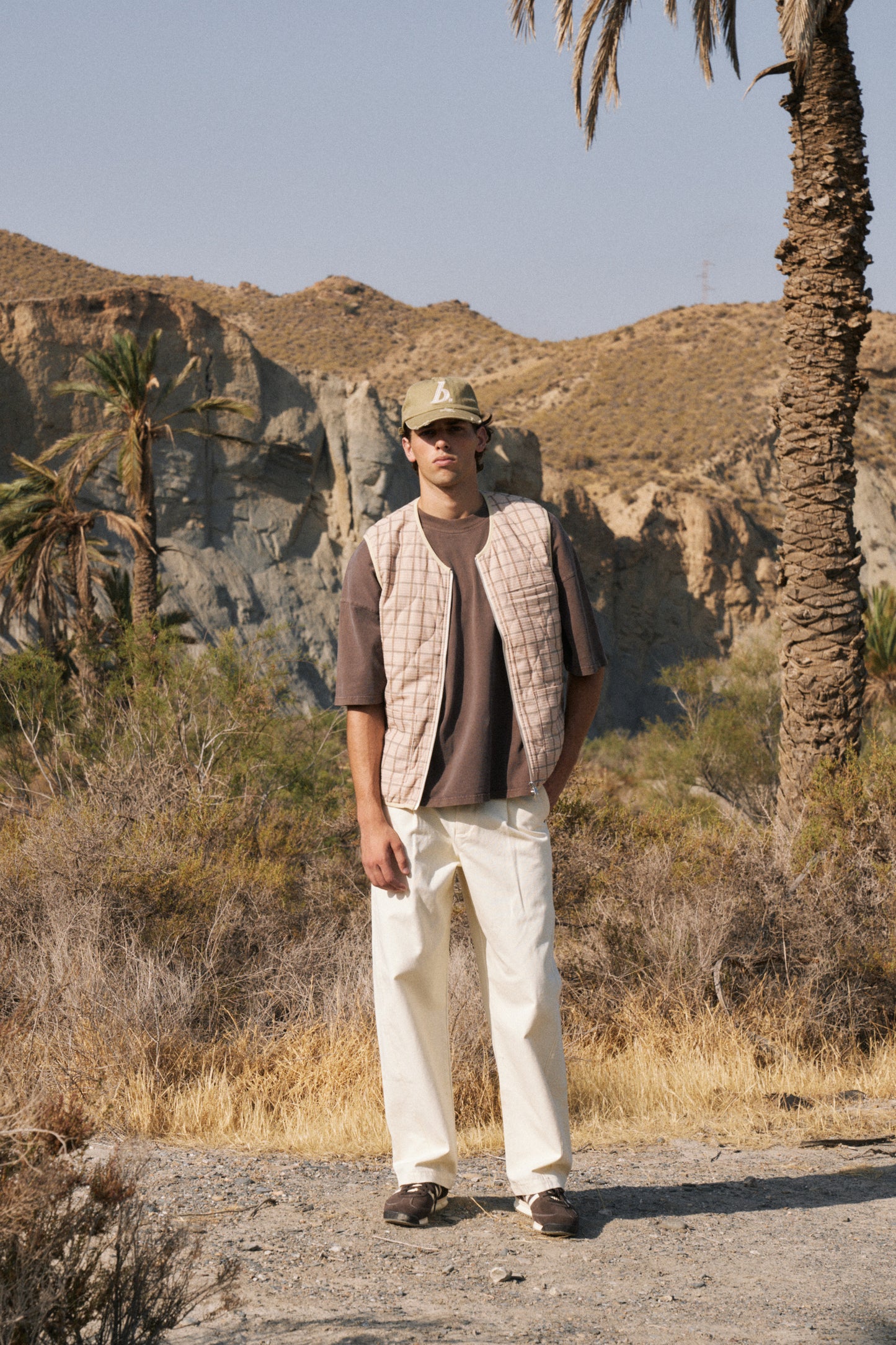 ROBBEN CHECK VINTAGE PADDED GILET - SAND