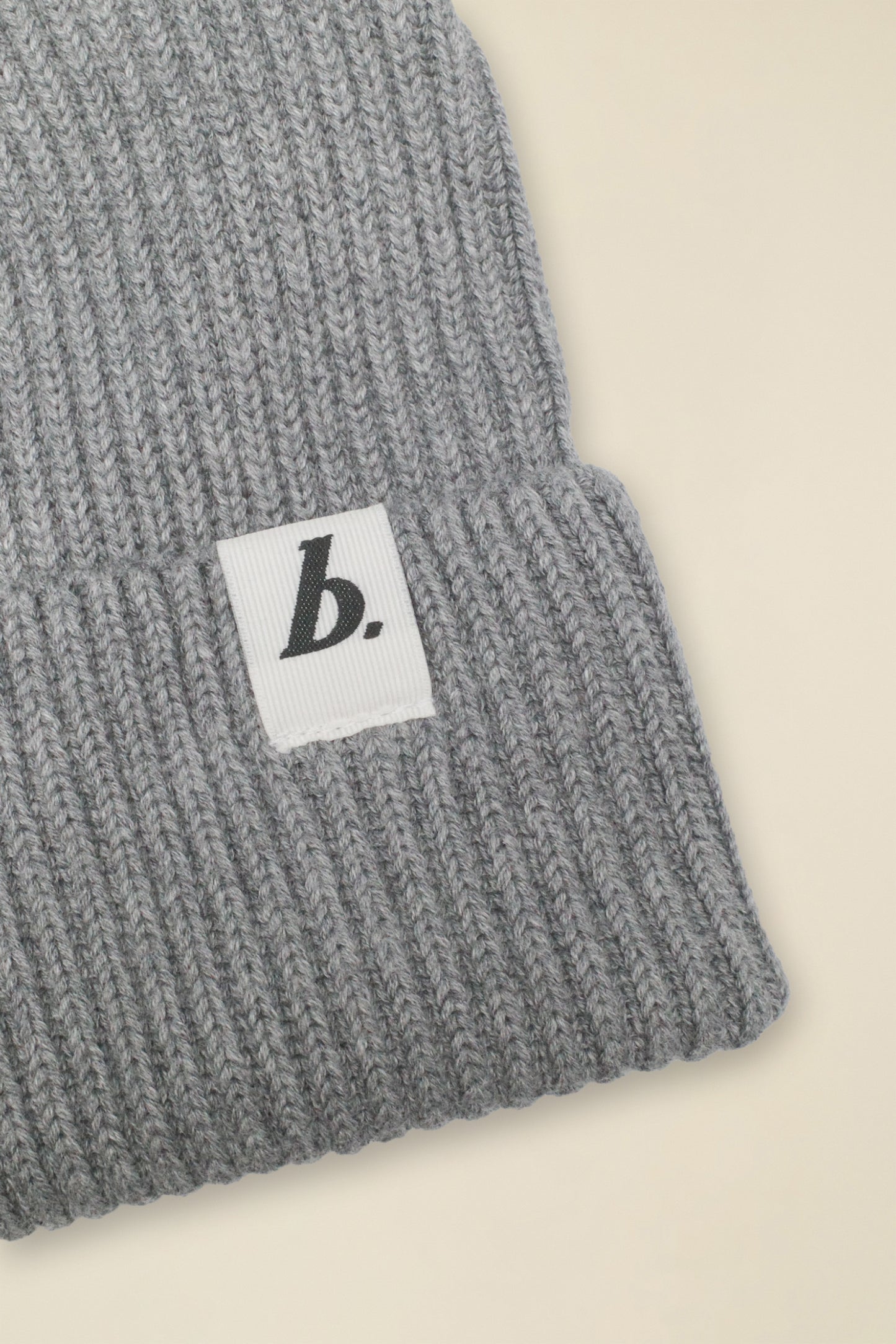 ORGANIC FISHERMAN RIBBED LABEL BEANIE - HEATHER GREY