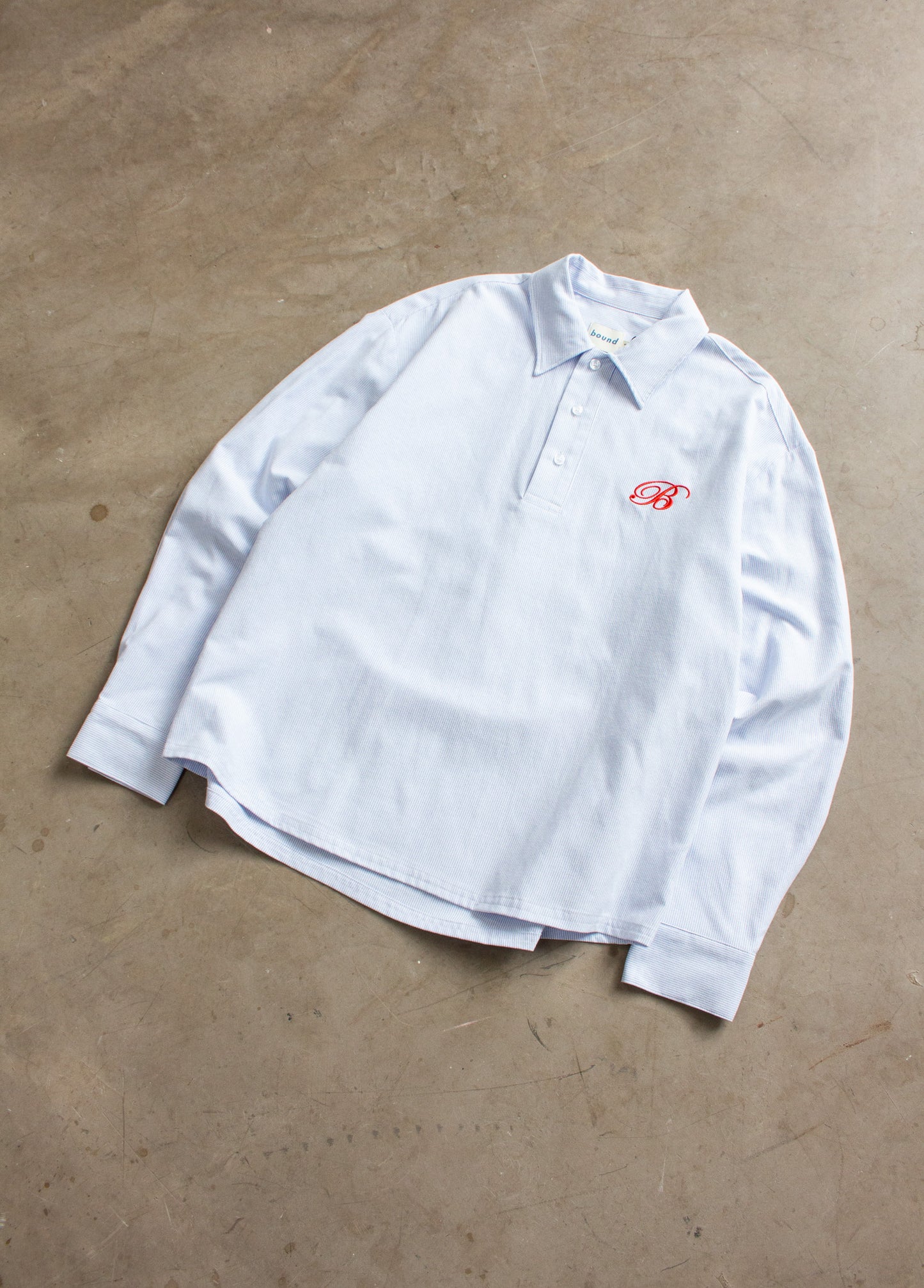 HALF BUTTON SCRIPT OXFORD SHIRT