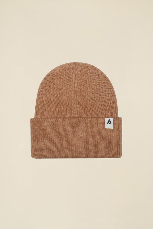 OVERSIZED RECYCLED CUFFED LABEL BEANIE - TAN