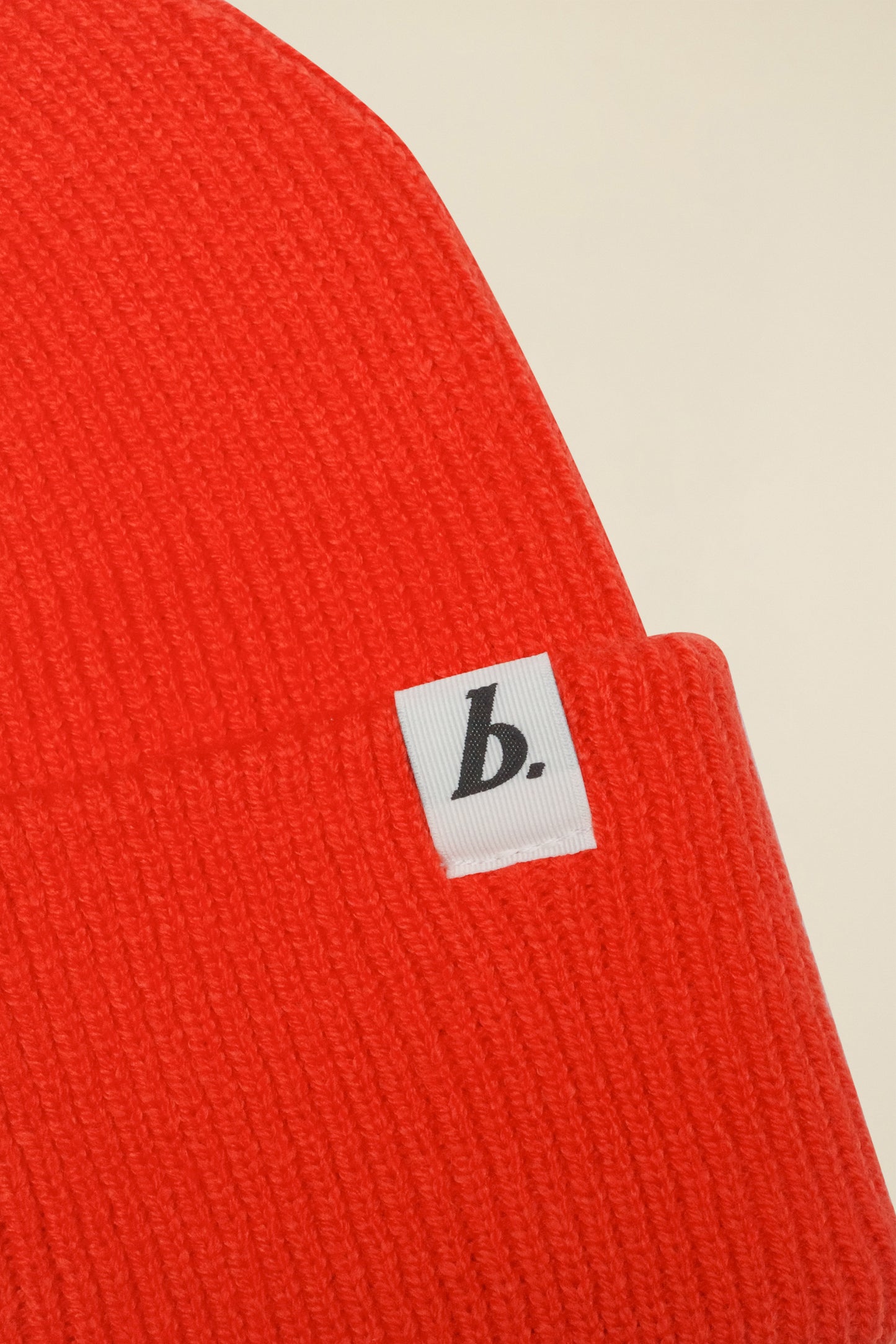 OVERSIZED RECYCLED CUFFED LABEL BEANIE - ORANGE