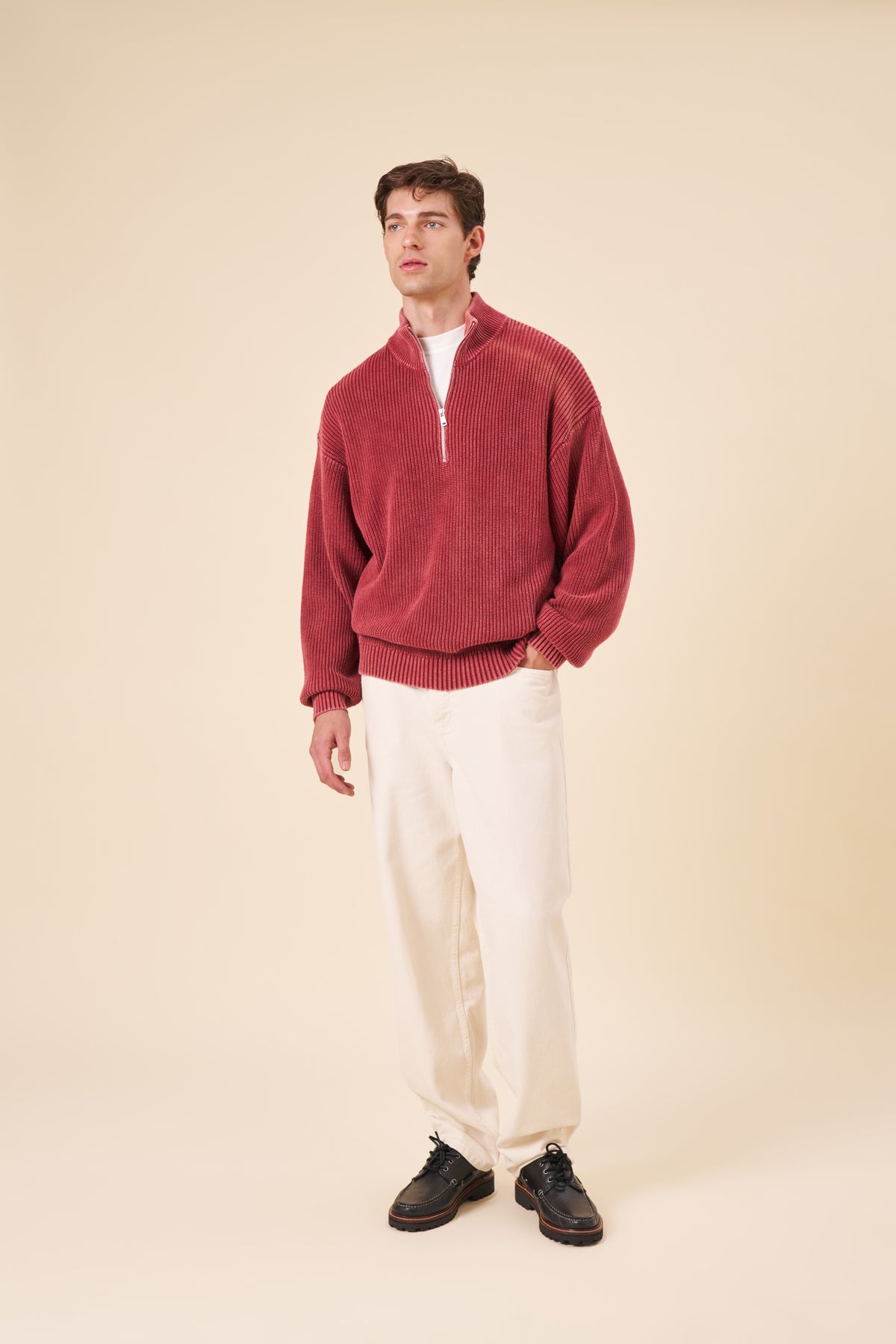 RED ACID WASH FUNNEL NECK HALF ZIP