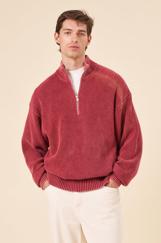 RED ACID WASH FUNNEL NECK HALF ZIP