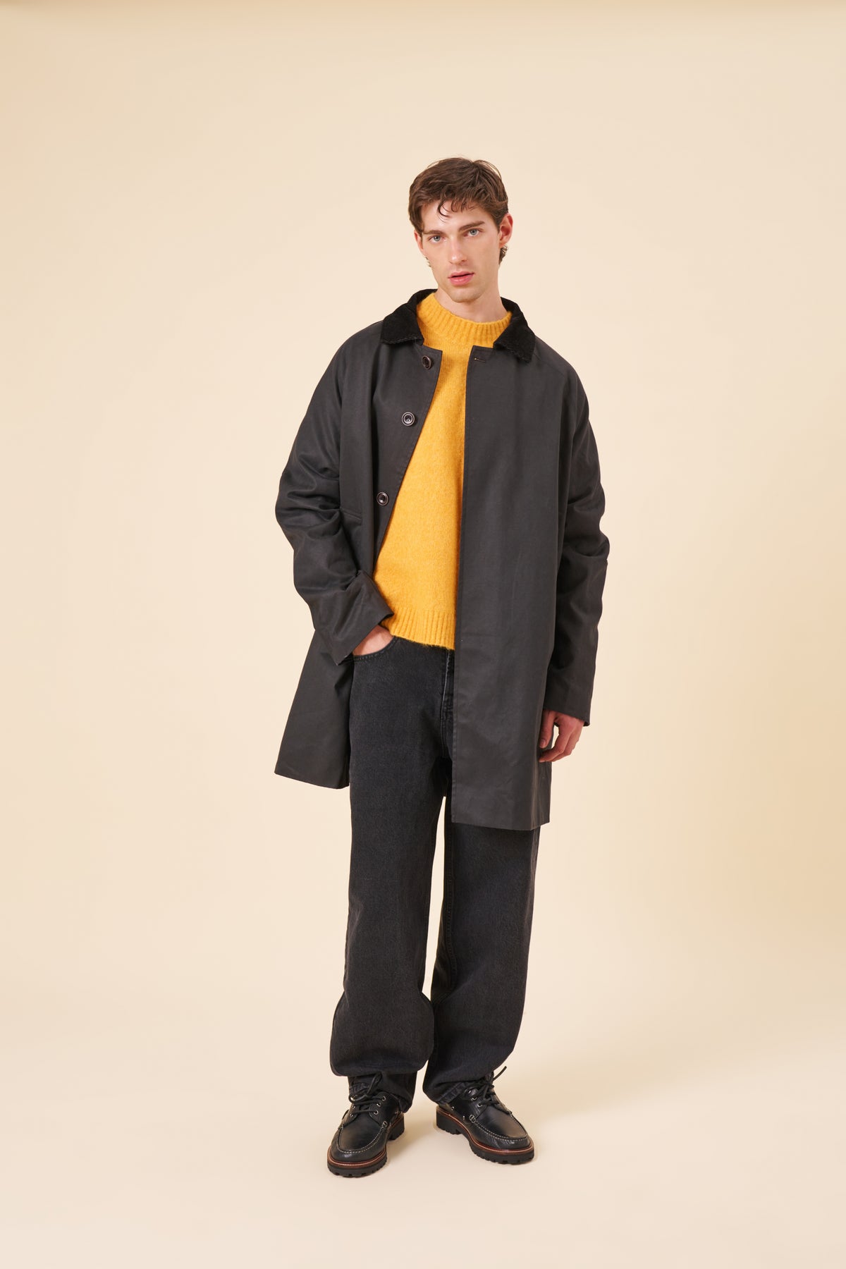 WAX TRENCH COAT - FADED BLACK
