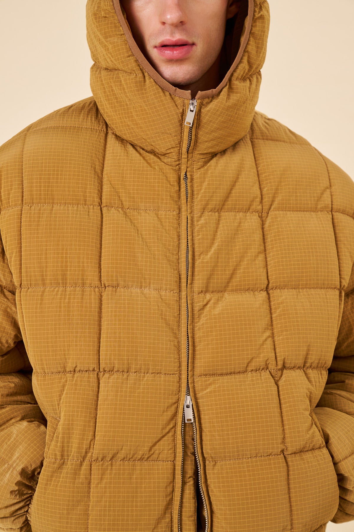 ORBE RIPSTOP PUFFER - GOLD
