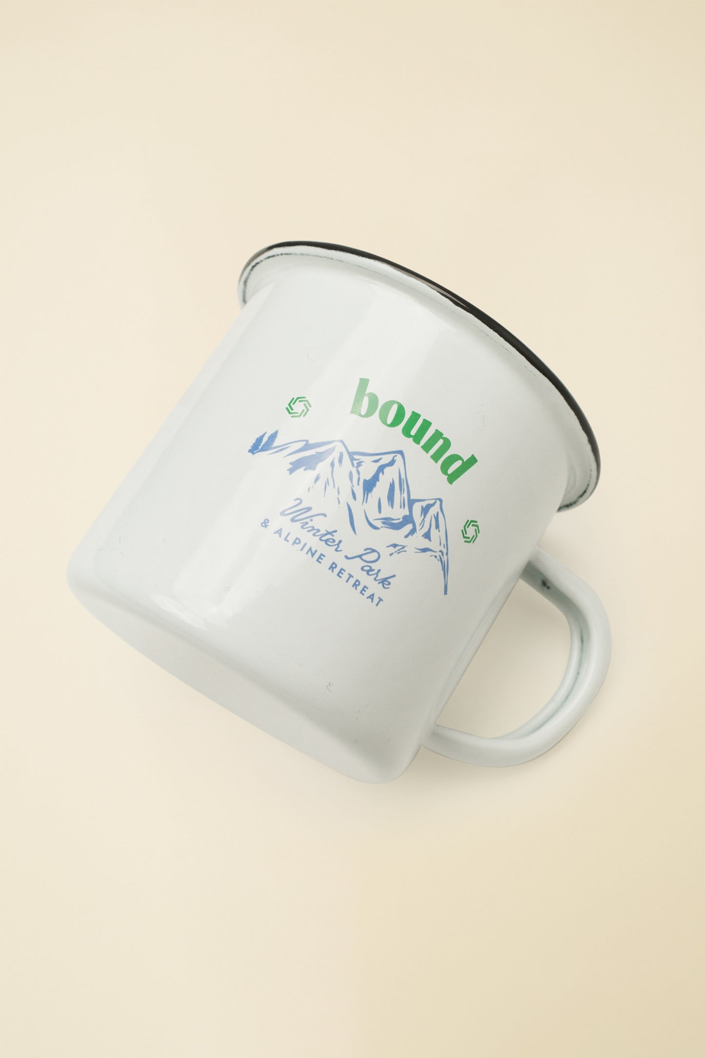 WINTER RESORT ENAMEL MUG